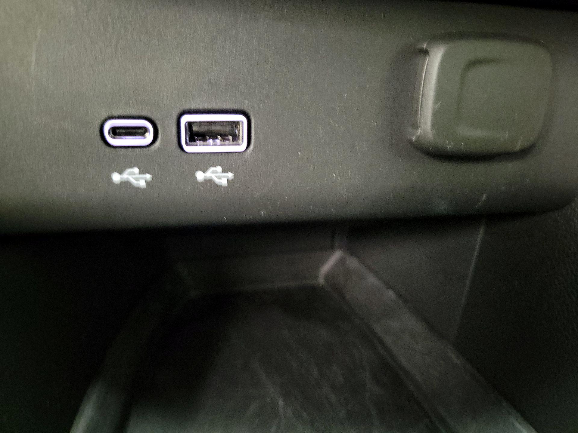 Thumbnail: 2024 Buick Encore GX - 18