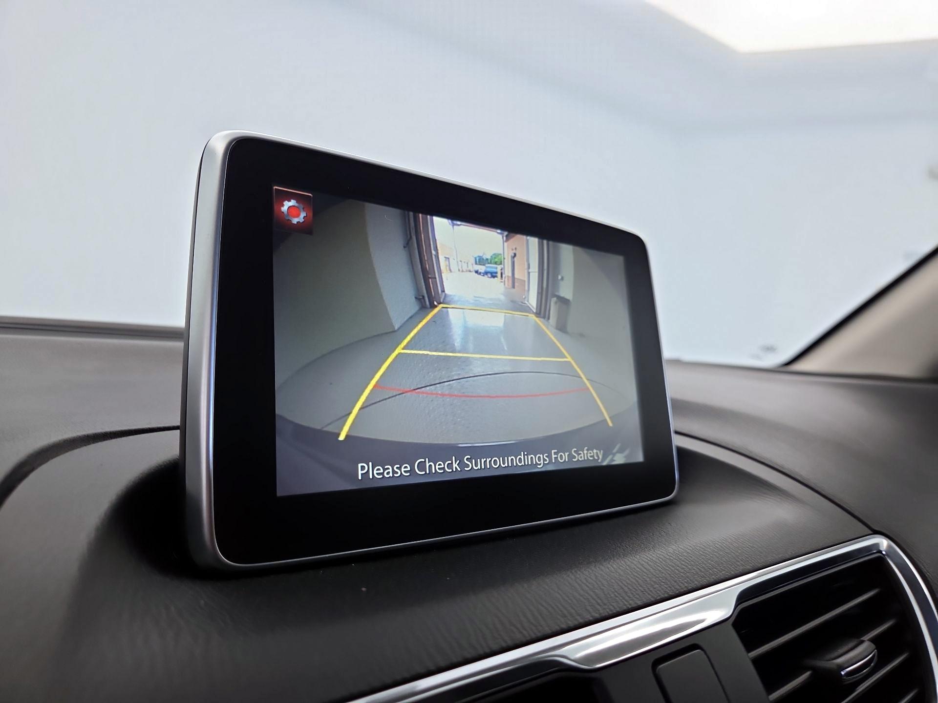 Thumbnail: 2015 Mazda Mazda3 - 14