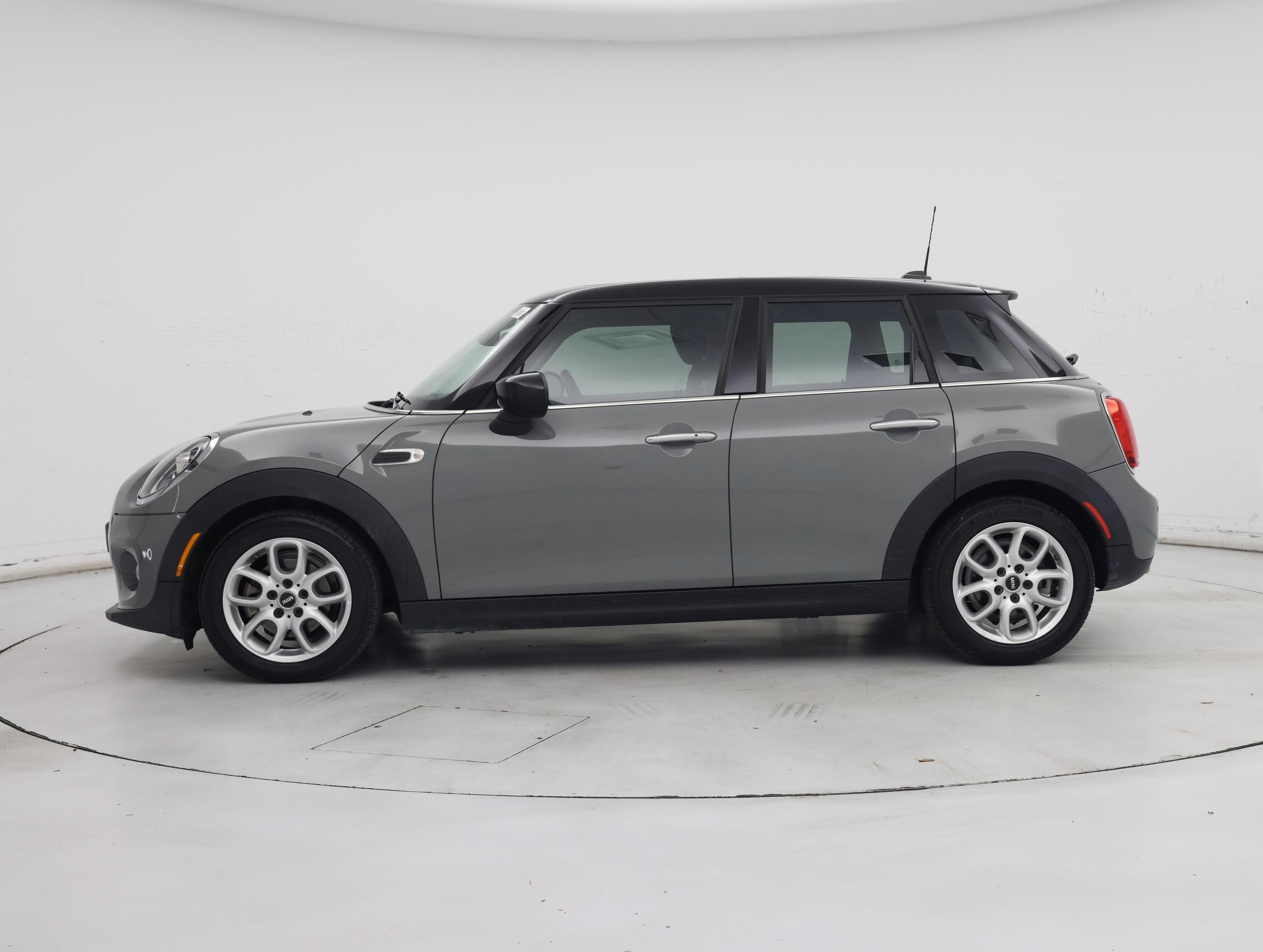 Thumbnail: 2020 MINI Cooper Hardtop - 3