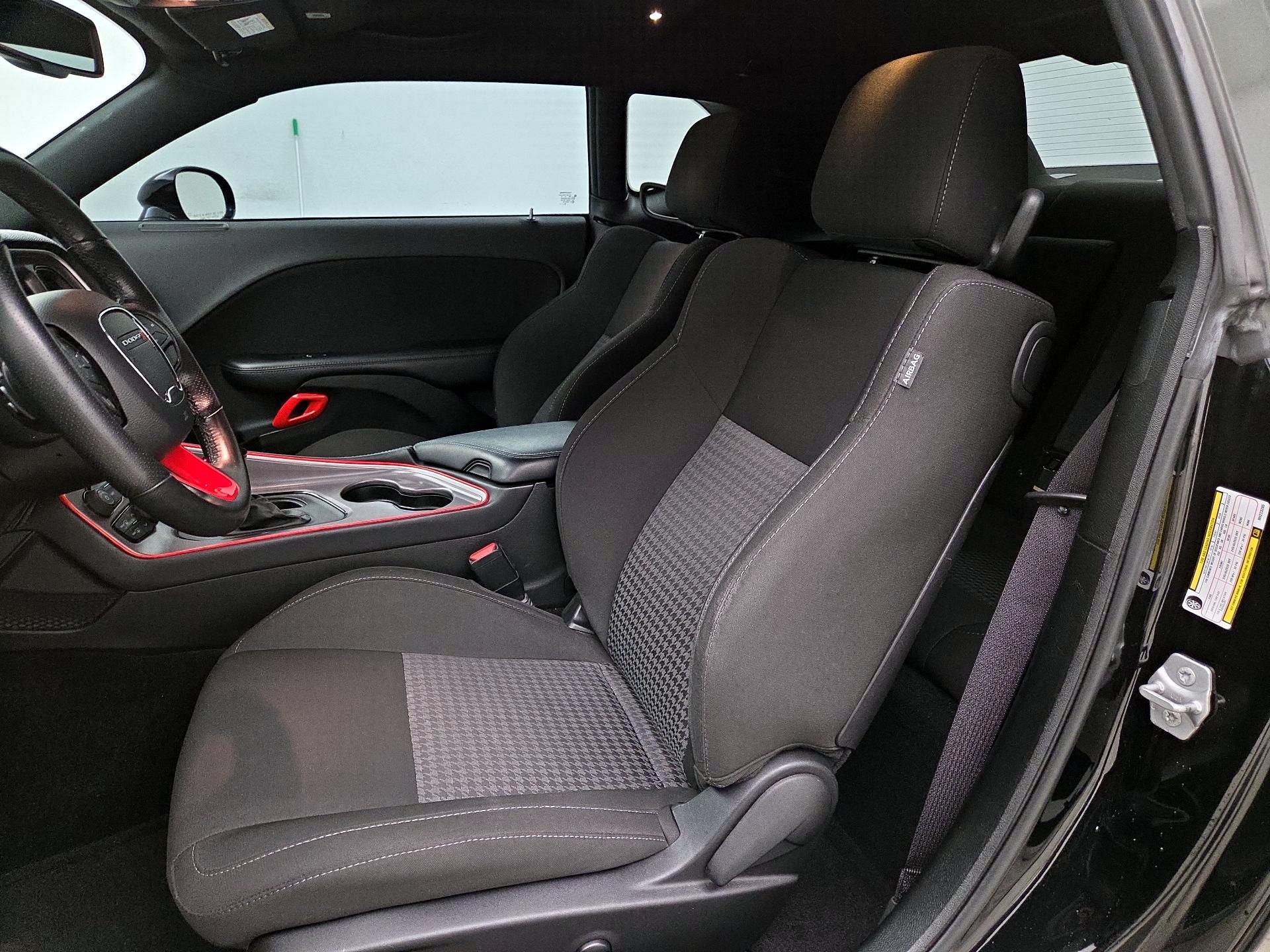 Thumbnail: 2022 Dodge Challenger - 11