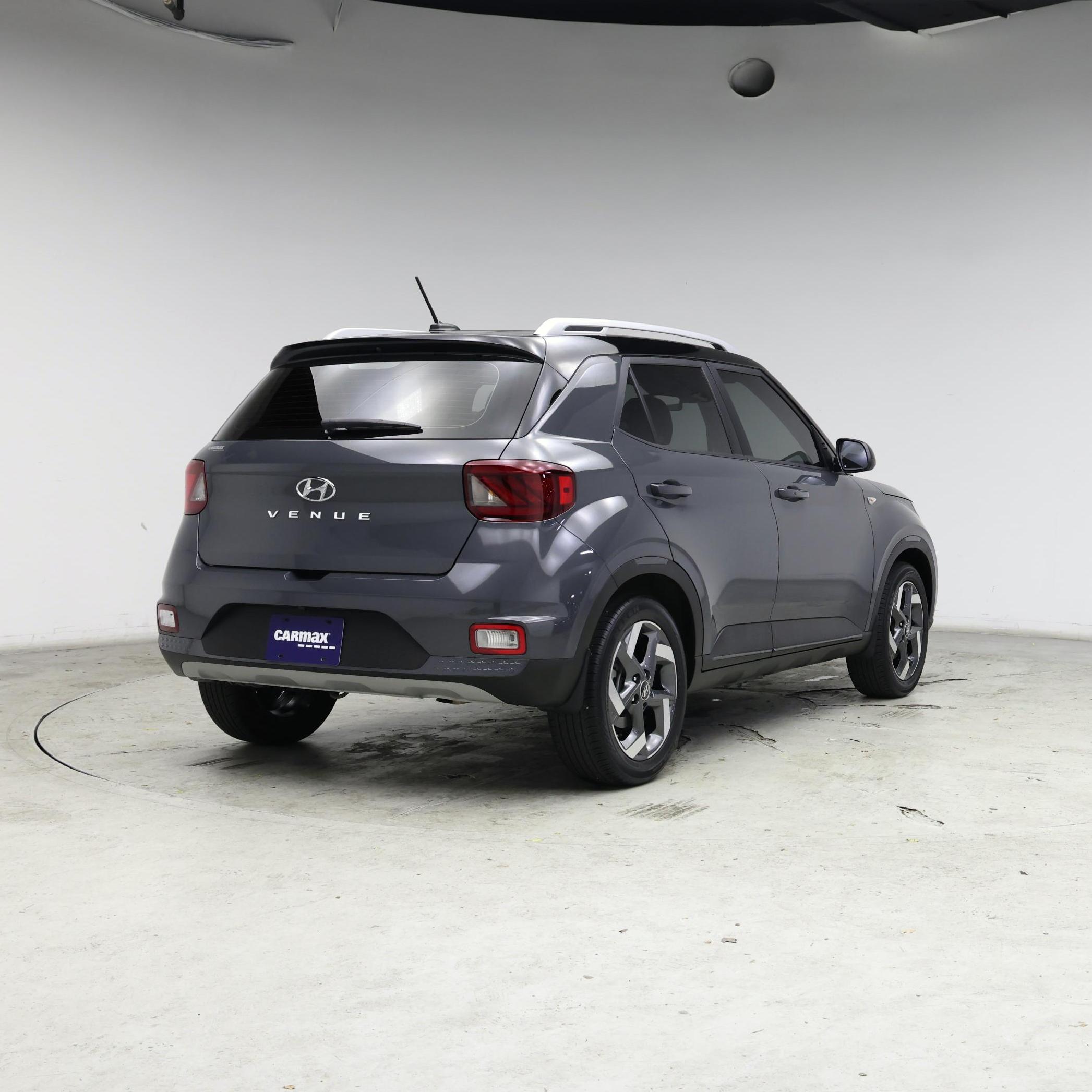 Thumbnail: 2023 Hyundai Venue - 8