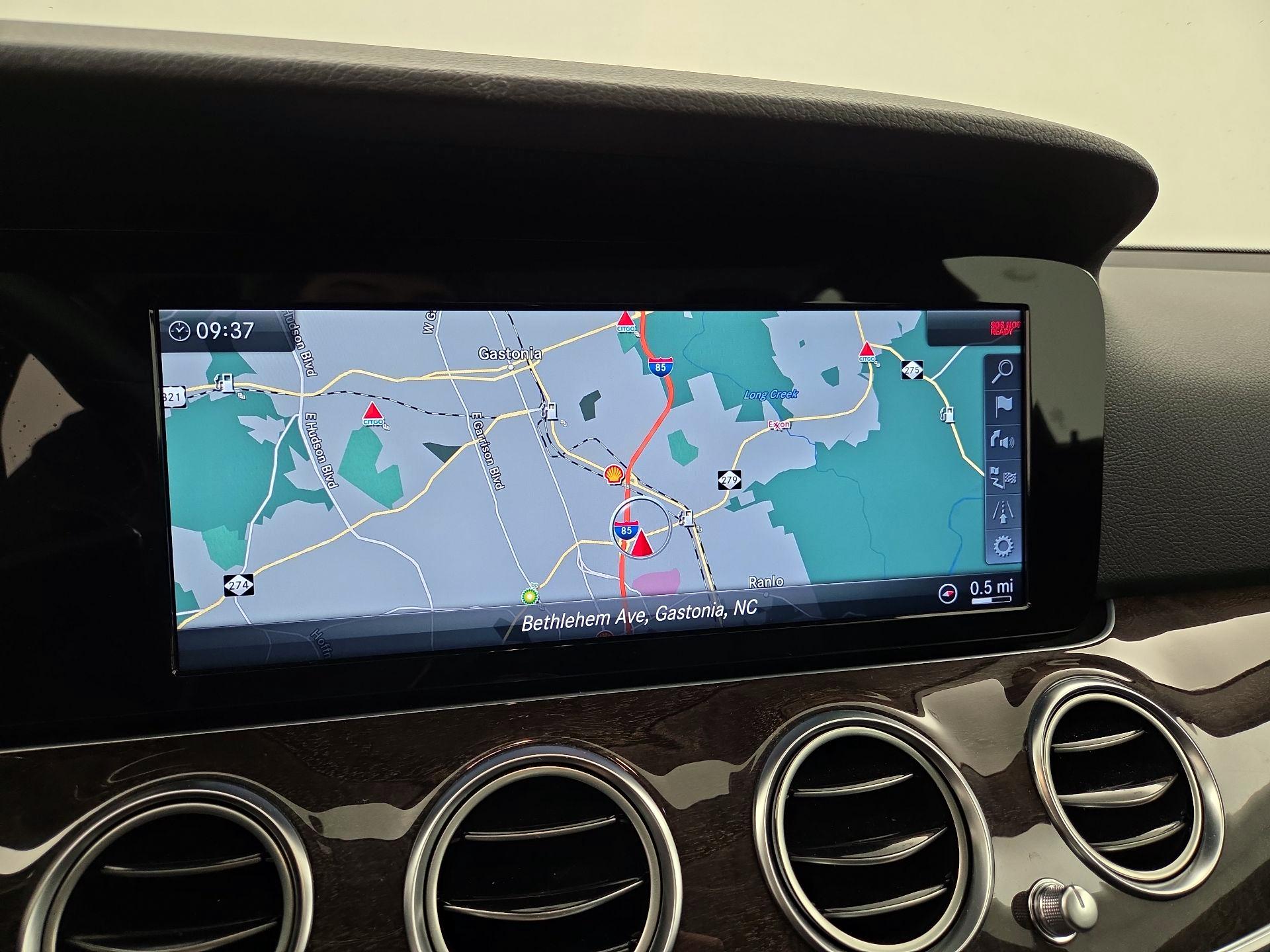 Thumbnail: 2017 Mercedes-Benz E-Class - 14