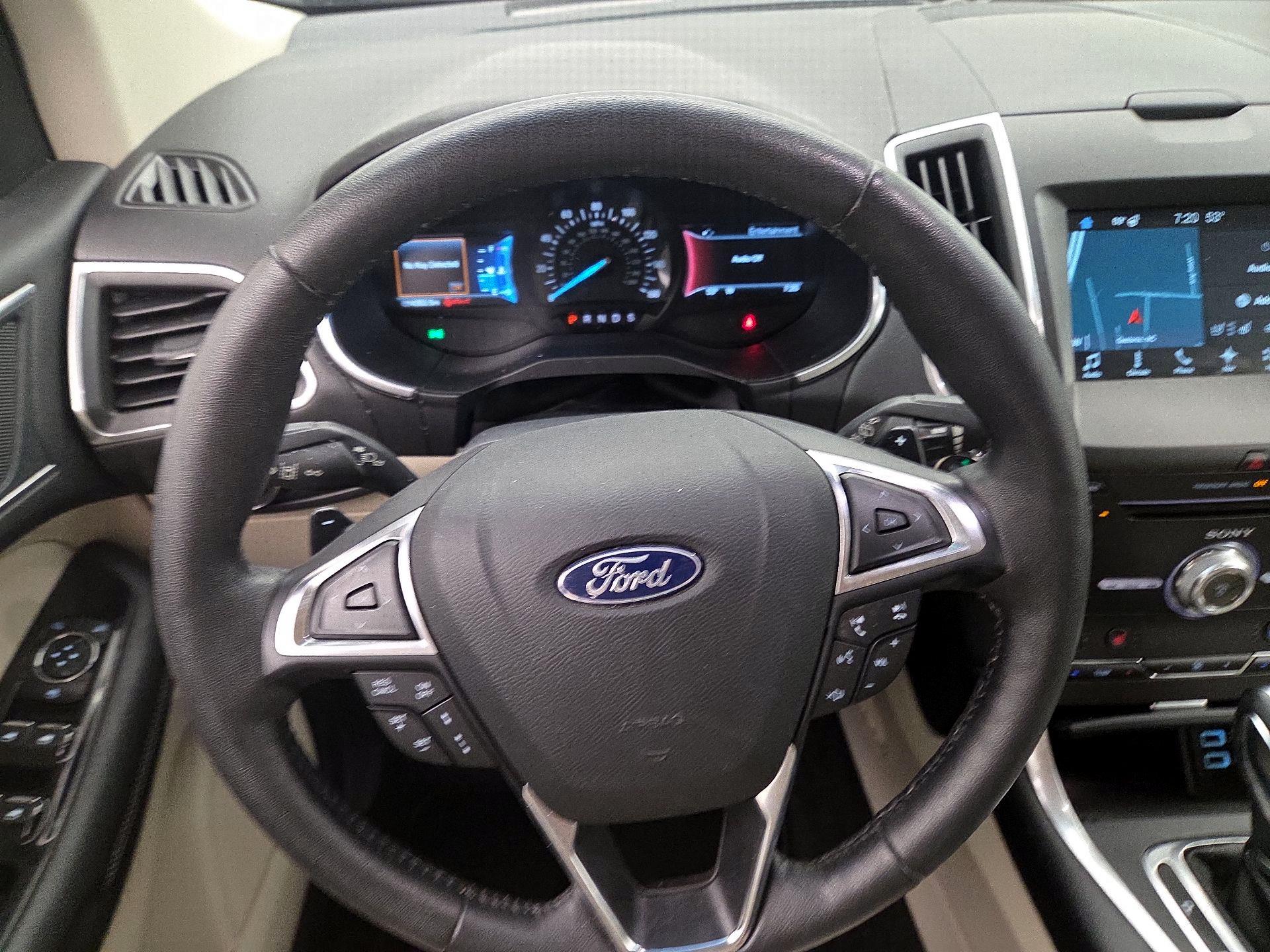 Thumbnail: 2018 Ford Edge - 10