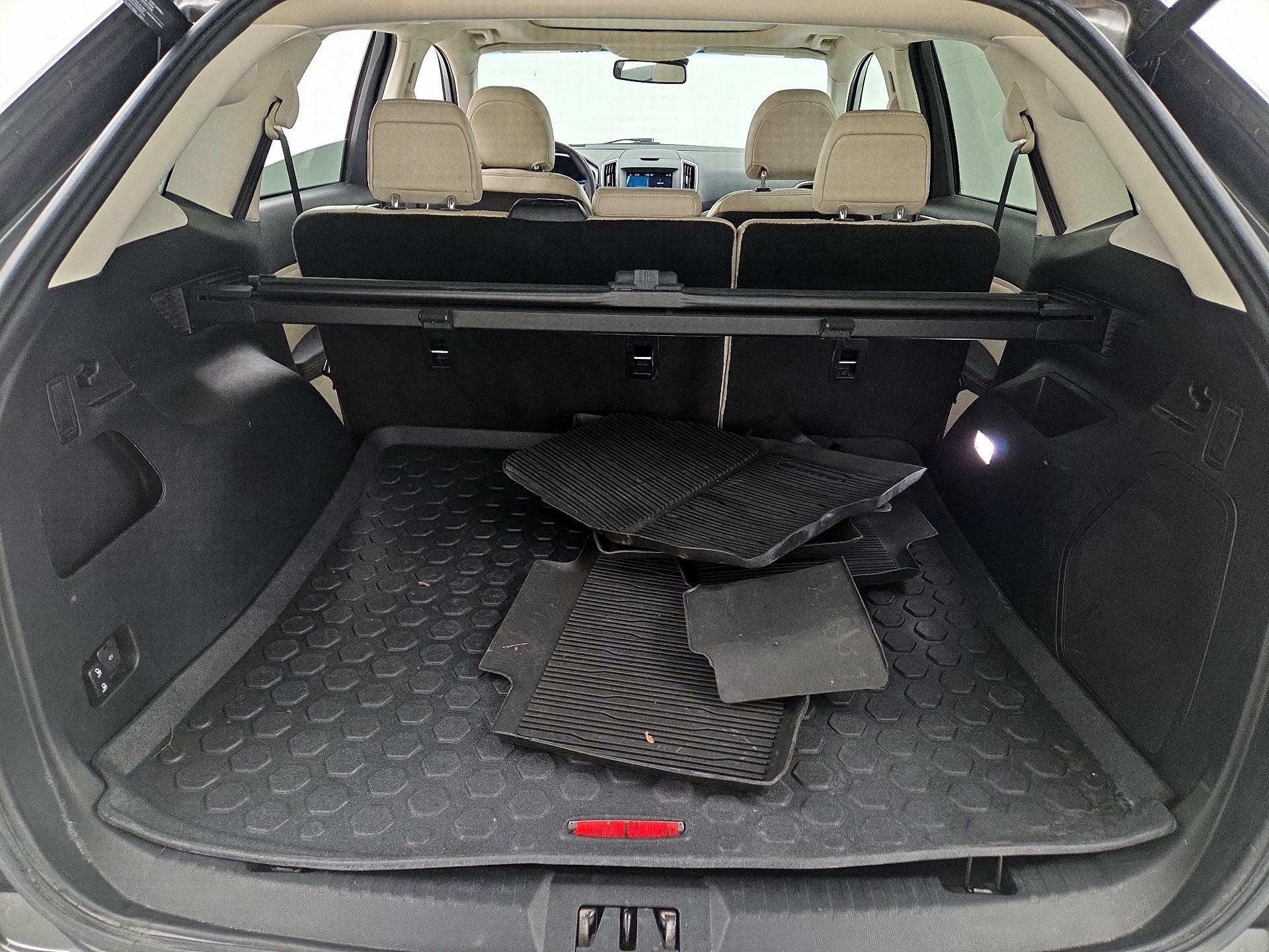 Thumbnail: 2018 Ford Edge - 20