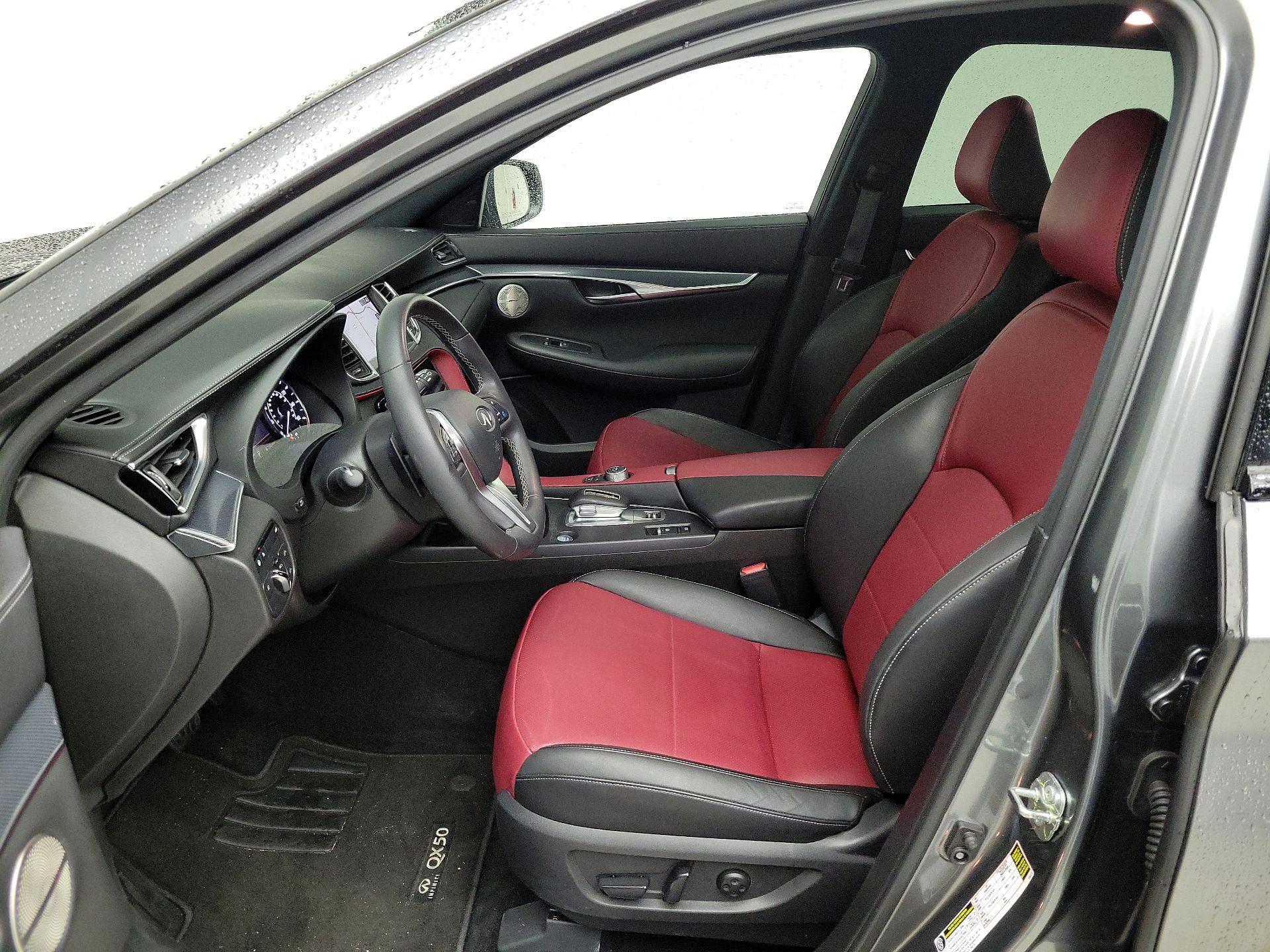 Thumbnail: 2024 INFINITI QX50 - 11