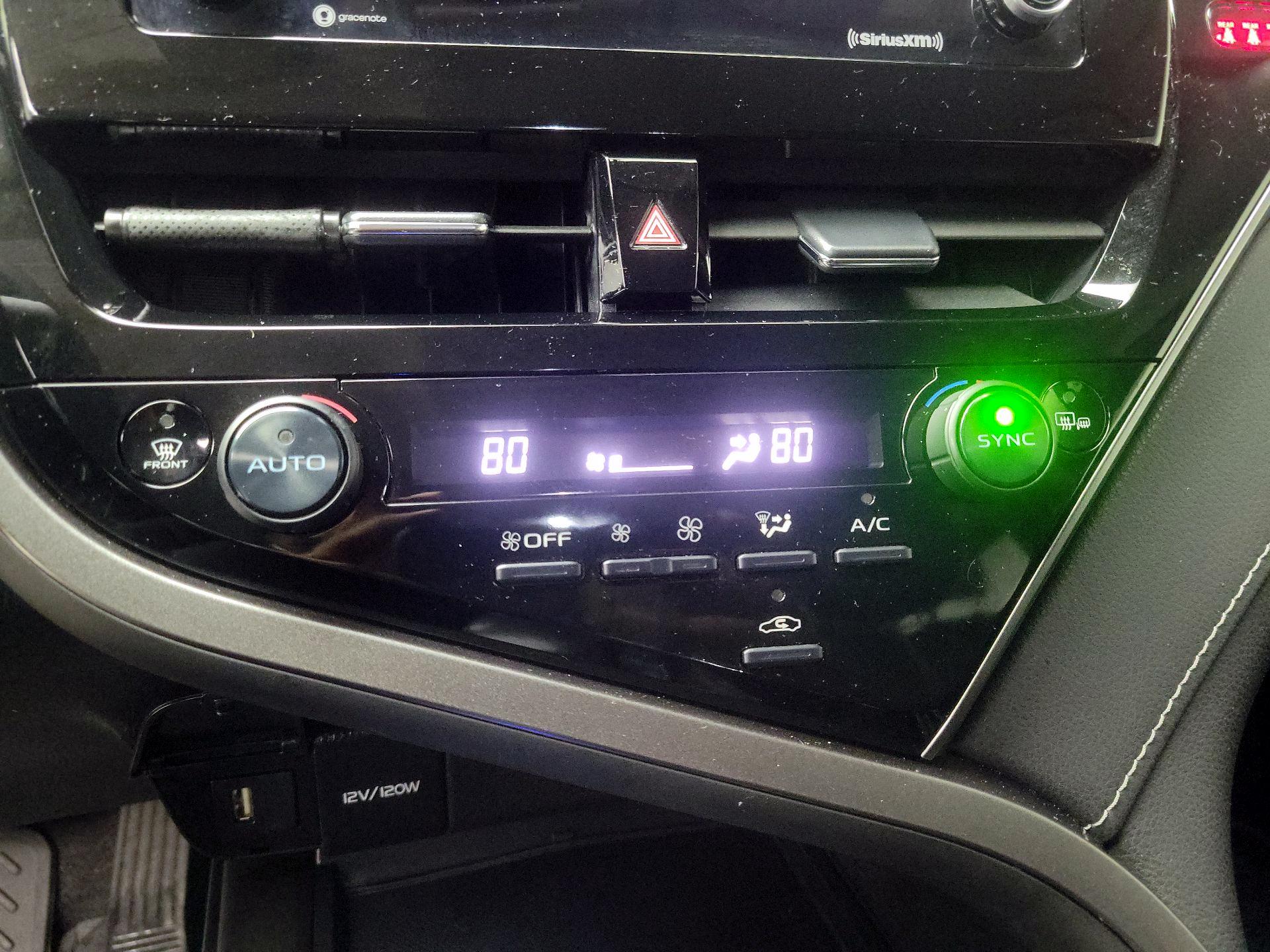 Thumbnail: 2022 Toyota Camry - 16