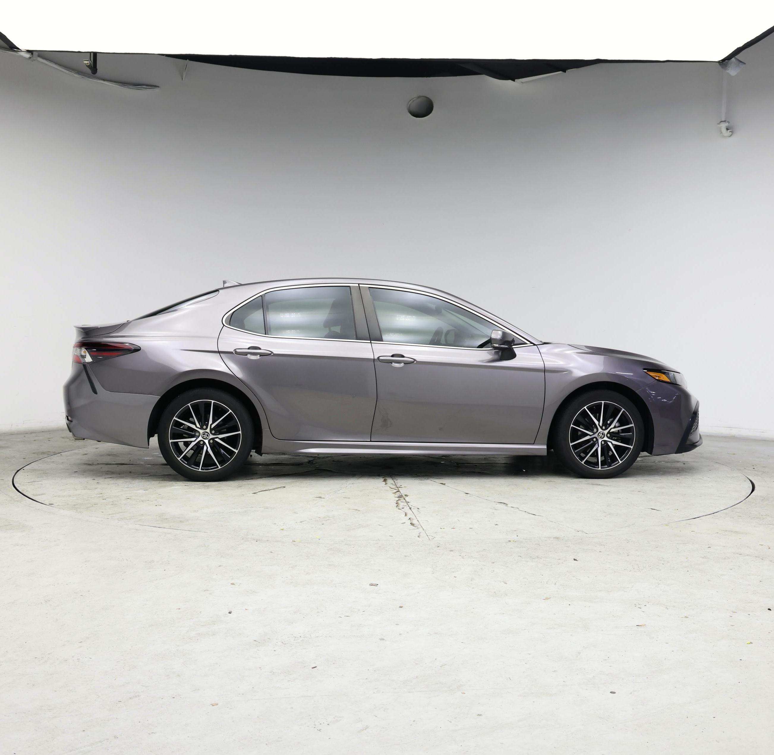 Thumbnail: 2022 Toyota Camry - 7