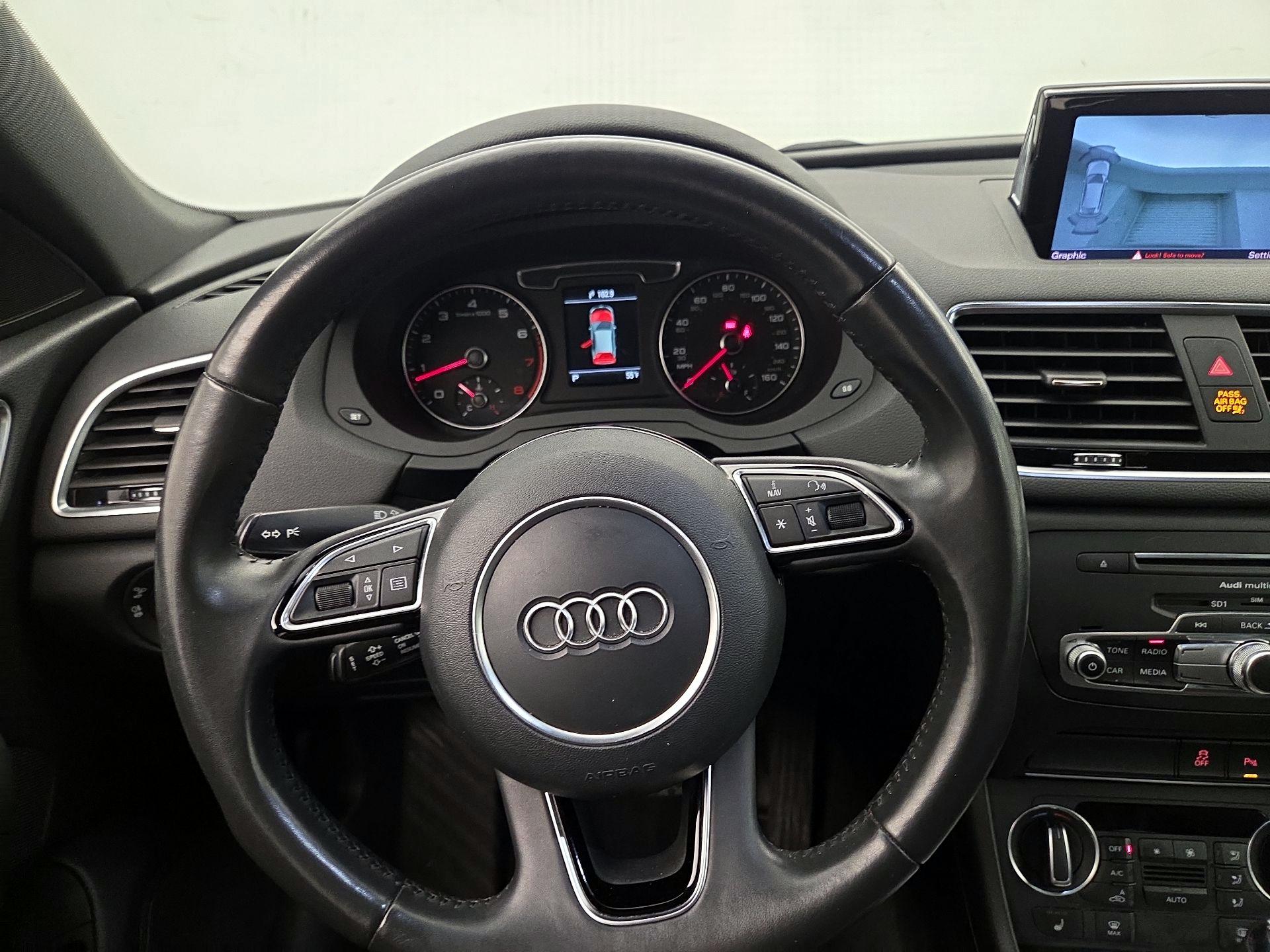 Thumbnail: 2018 Audi Q3 - 10