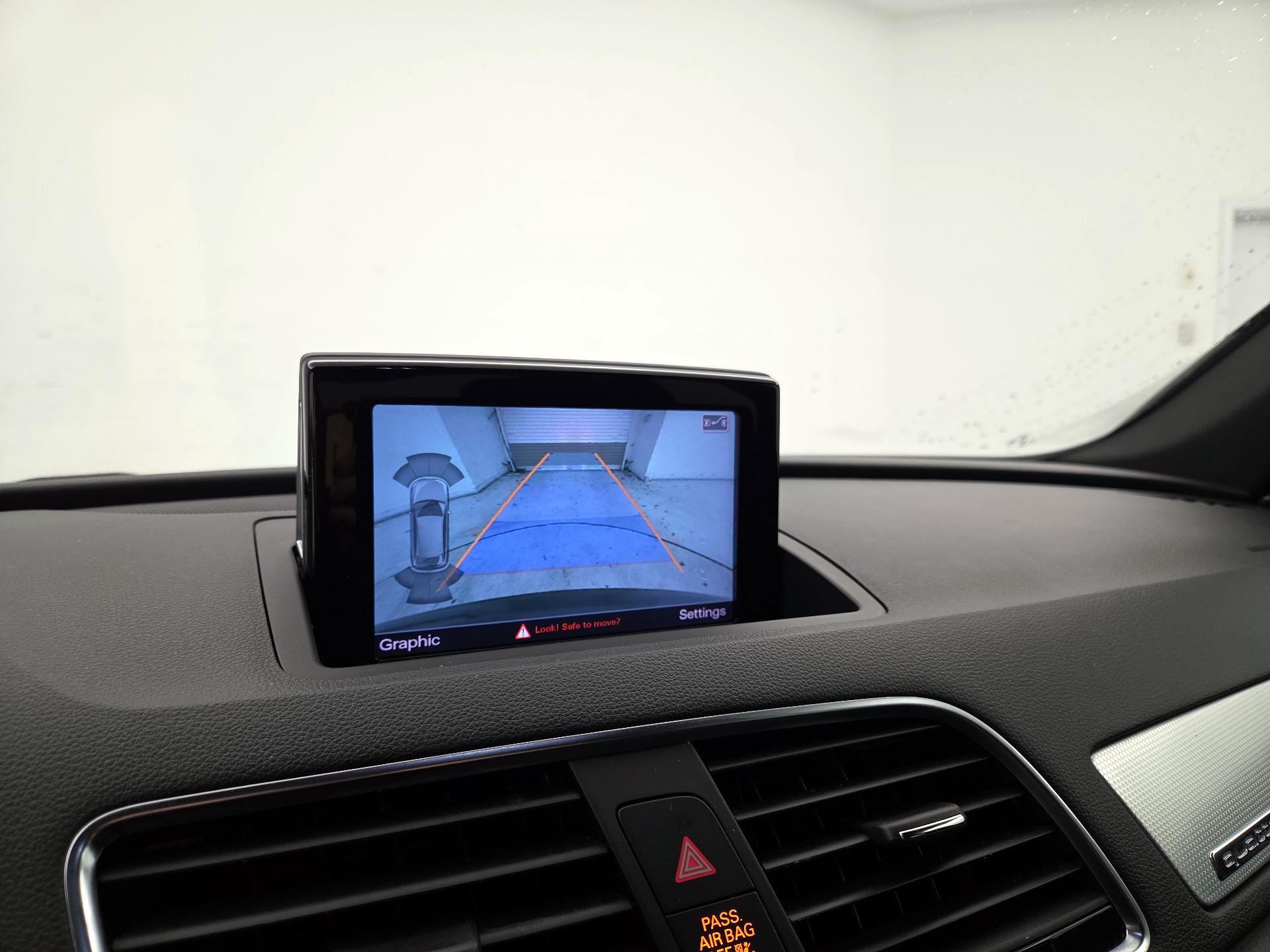 Thumbnail: 2018 Audi Q3 - 14