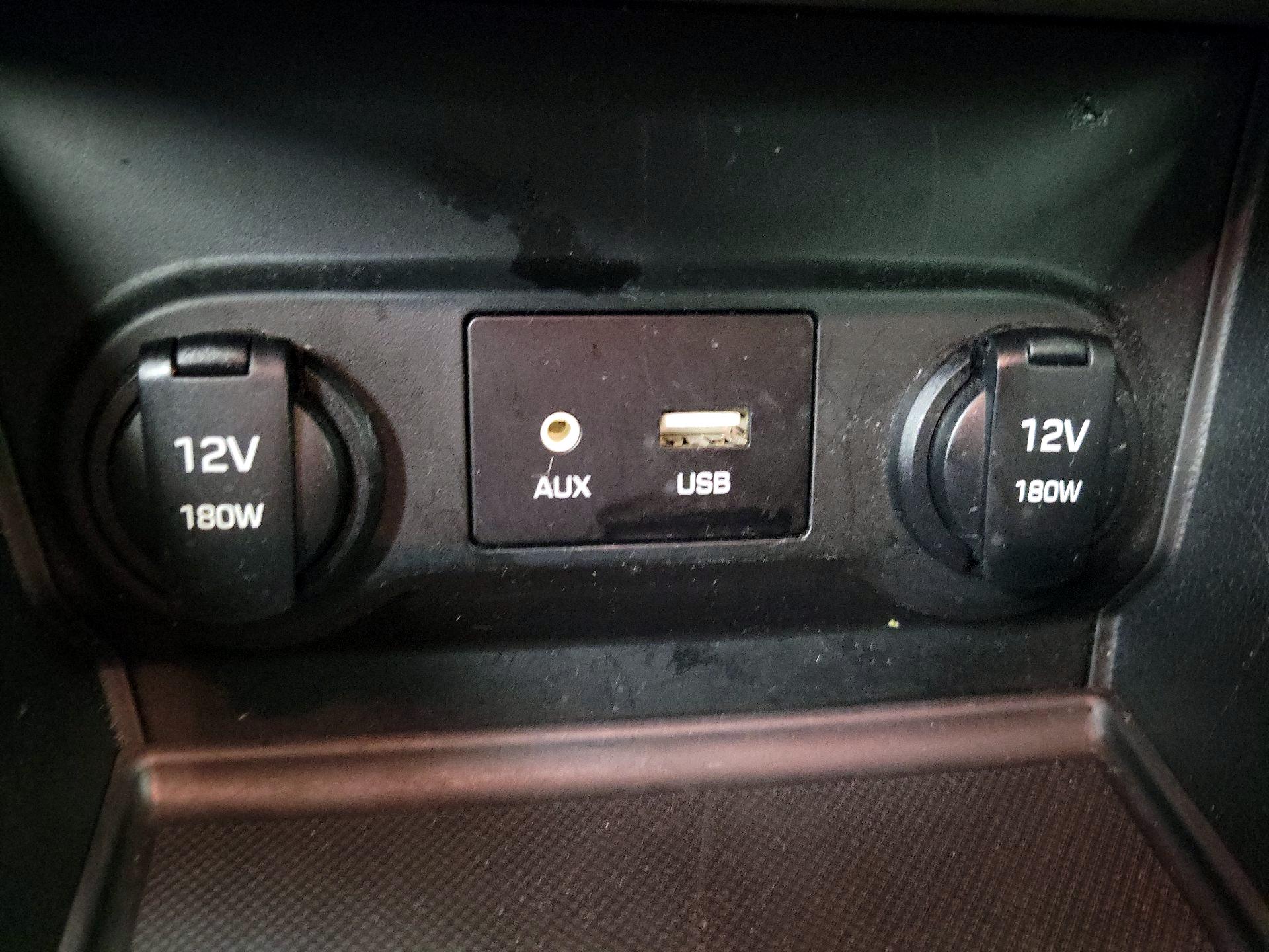 Thumbnail: 2022 Hyundai Accent - 18