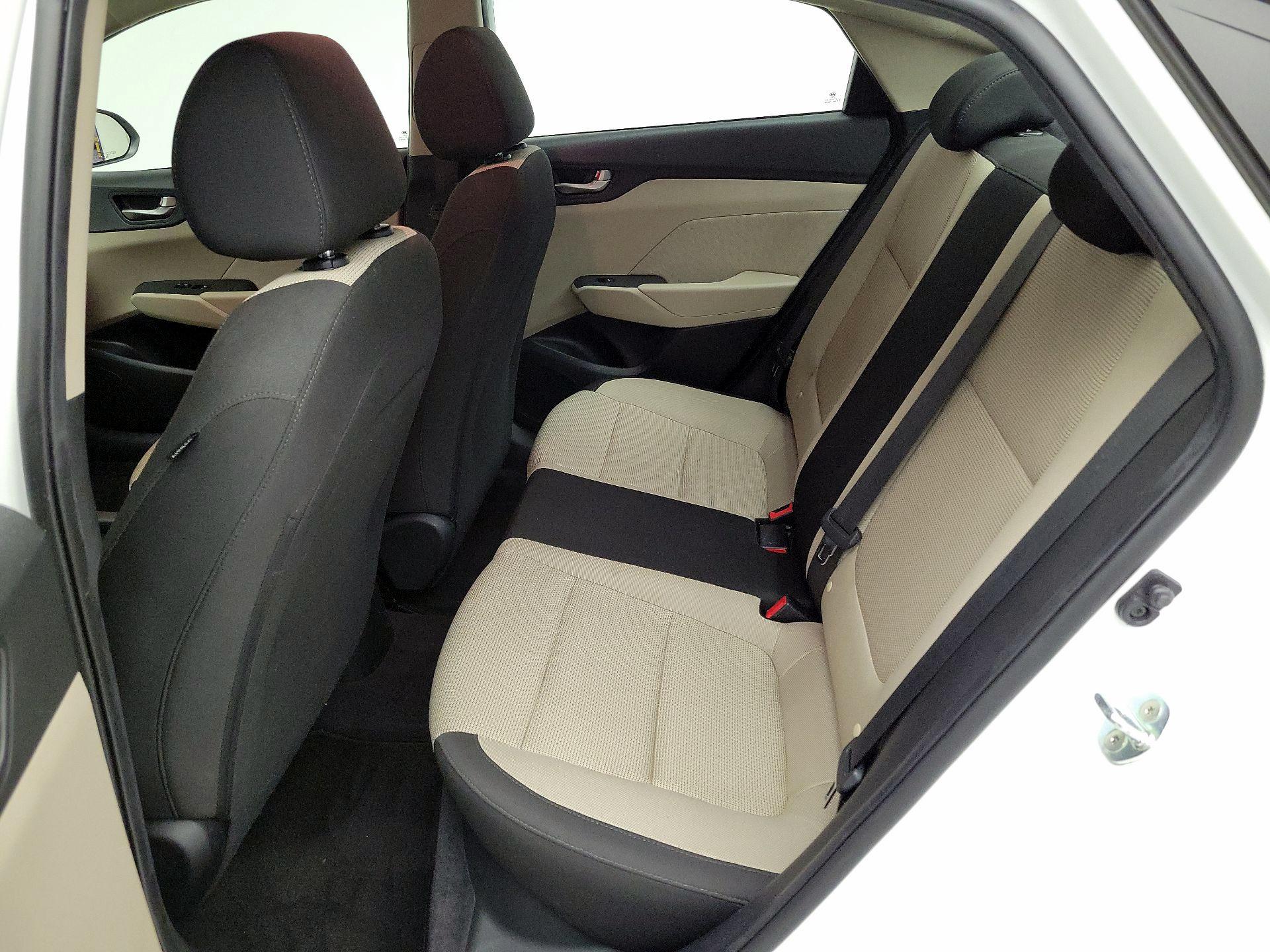 Thumbnail: 2022 Hyundai Accent - 19