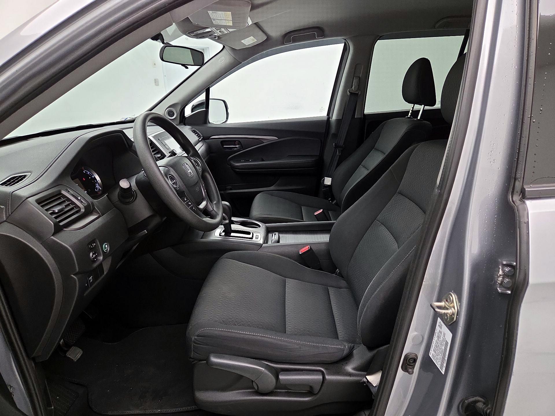 Thumbnail: 2019 Honda Ridgeline - 11