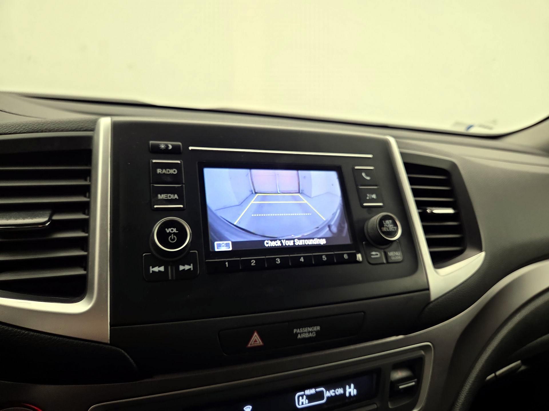 Thumbnail: 2019 Honda Ridgeline - 14