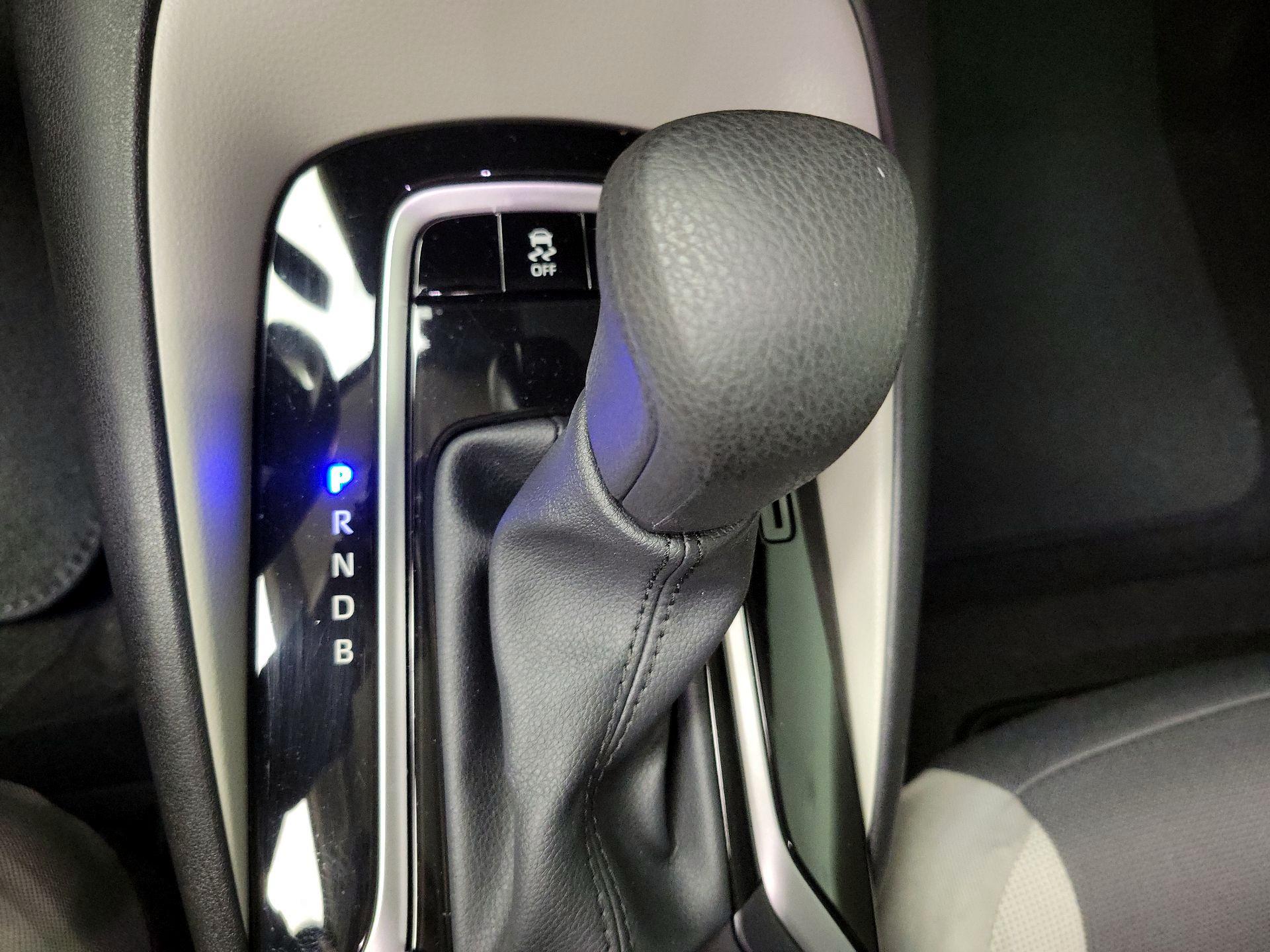 Thumbnail: 2025 Toyota Corolla - 17