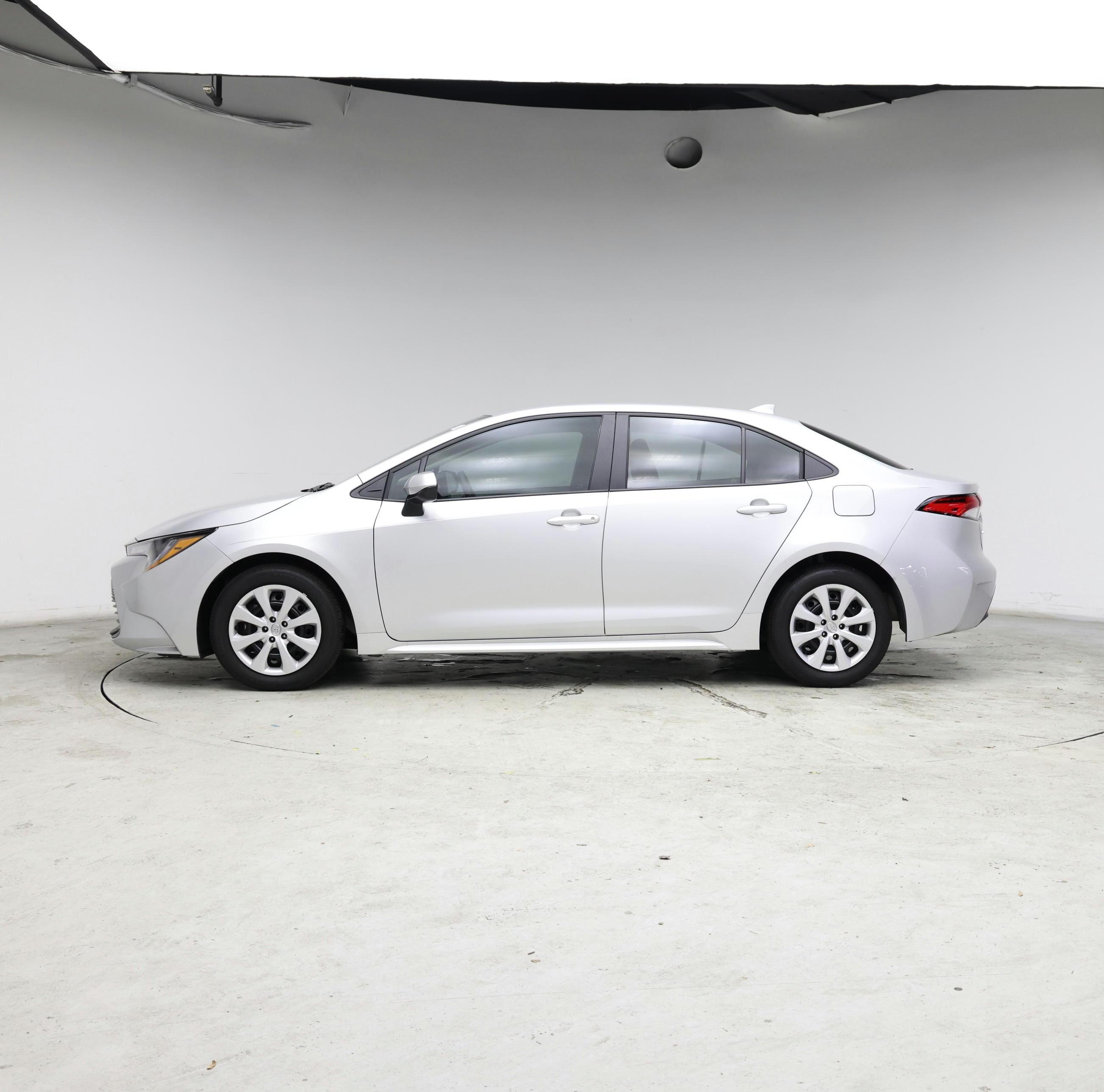 Thumbnail: 2025 Toyota Corolla - 3