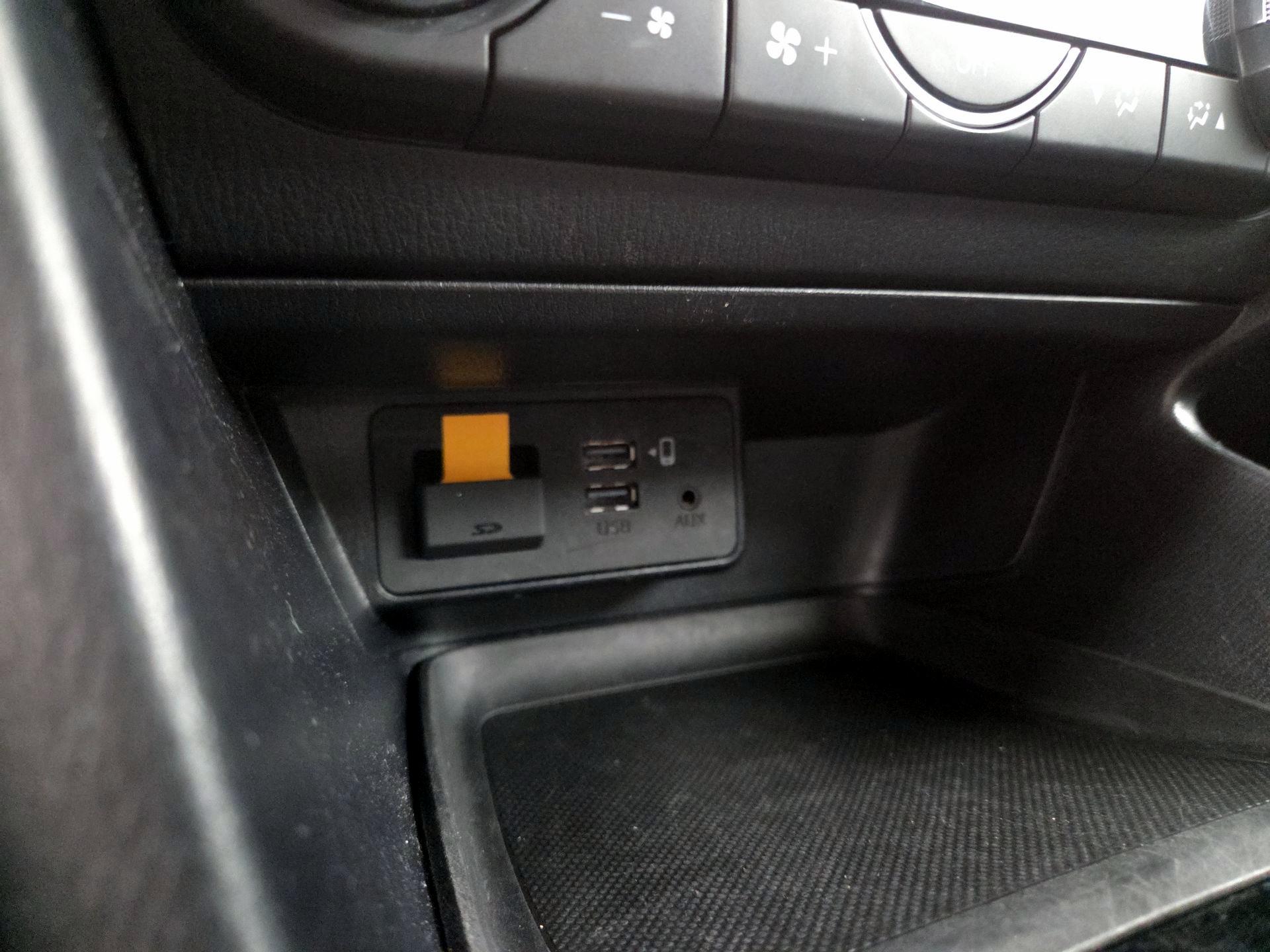 Thumbnail: 2018 Mazda Mazda3 - 18