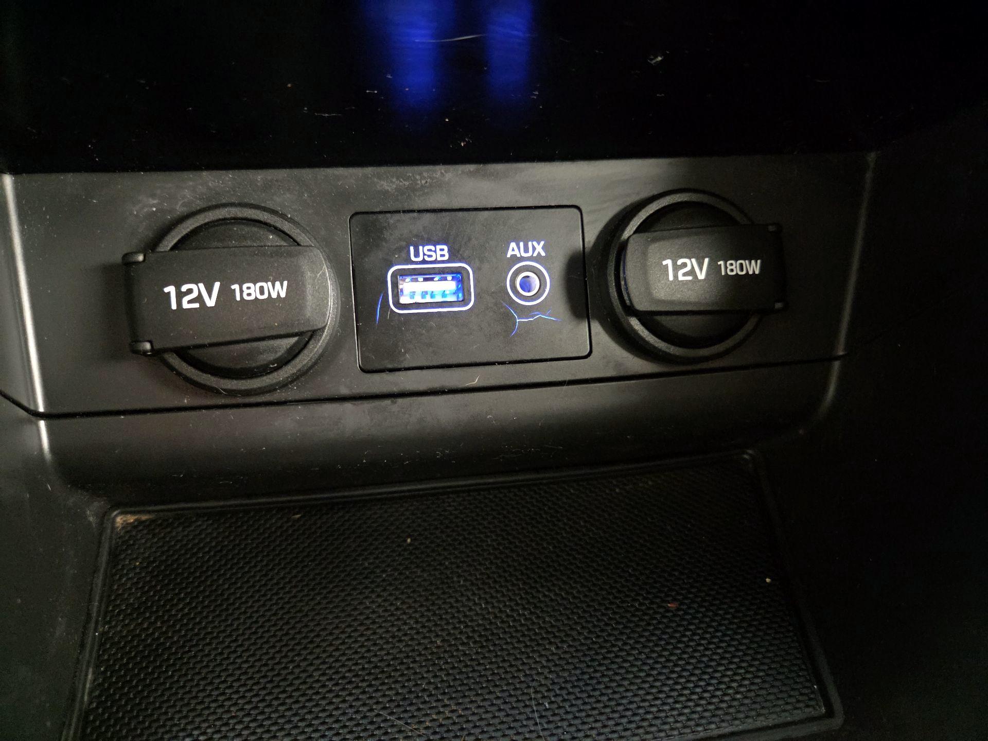 Thumbnail: 2017 Hyundai Sonata - 18