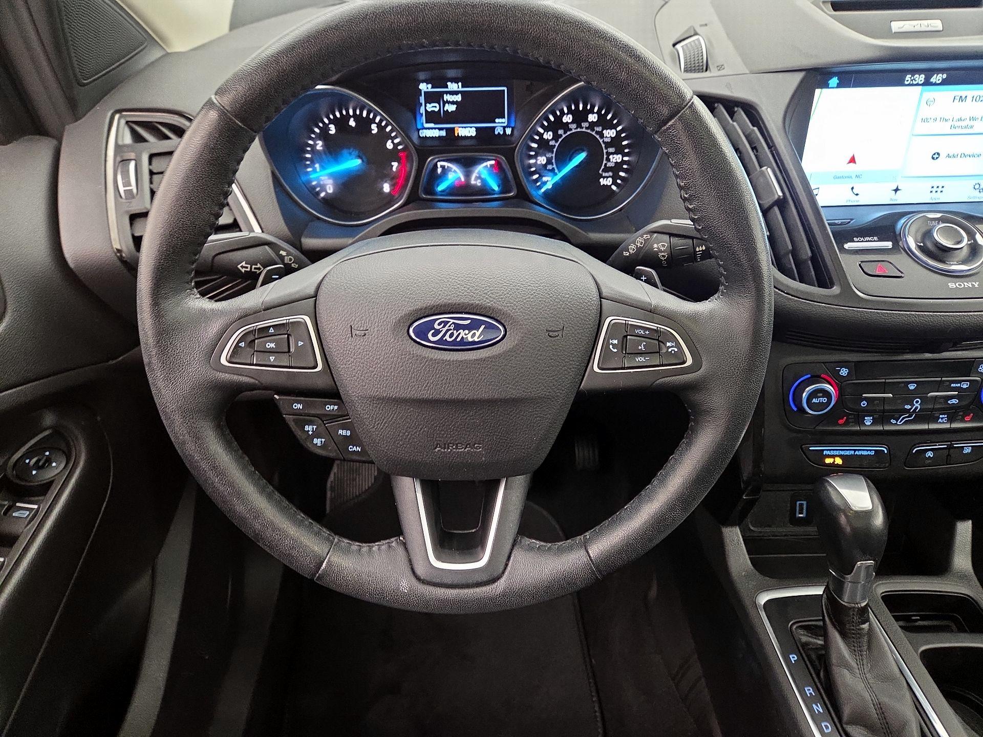 Thumbnail: 2017 Ford Escape - 10