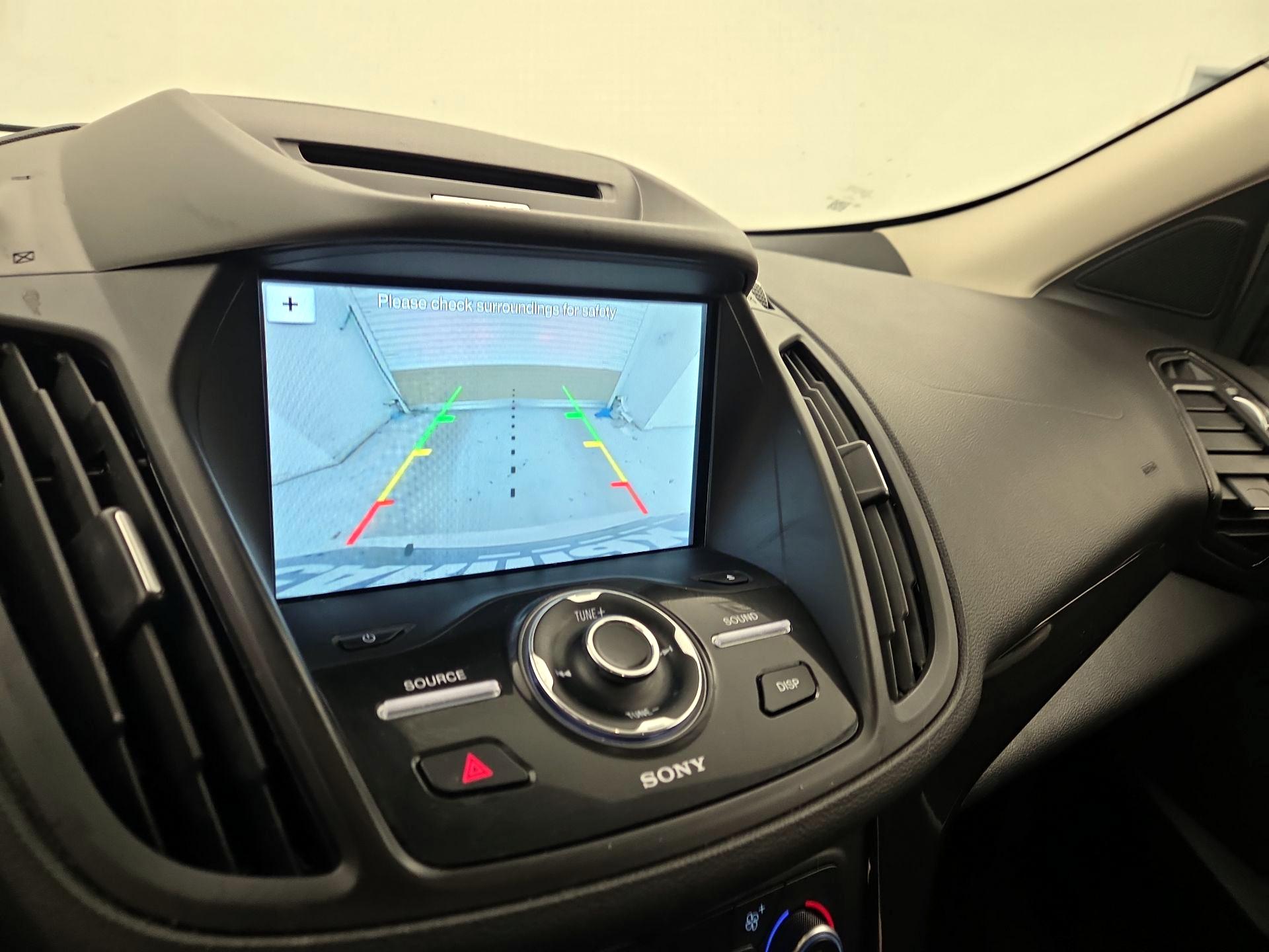 Thumbnail: 2017 Ford Escape - 14