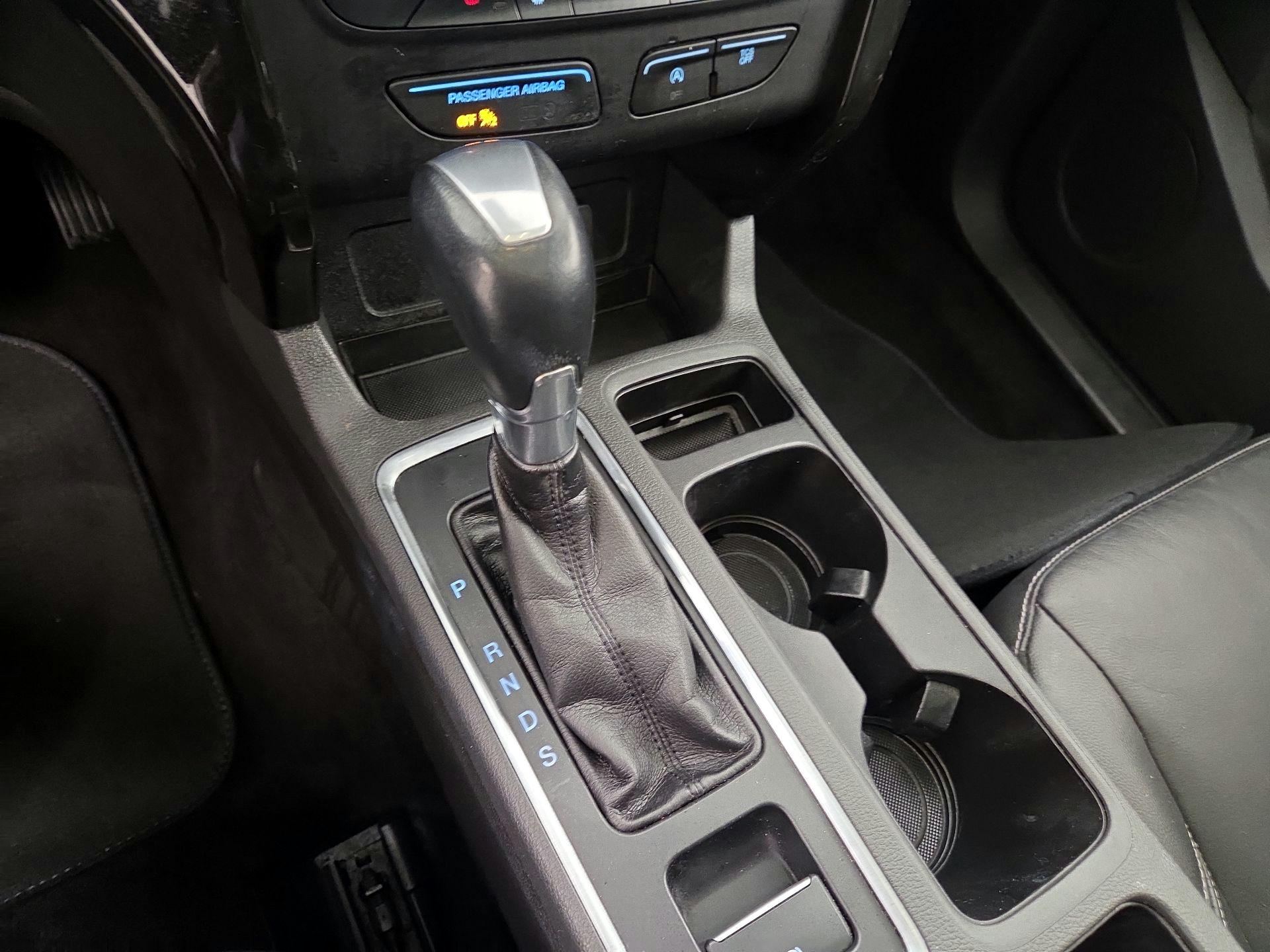 Thumbnail: 2017 Ford Escape - 17