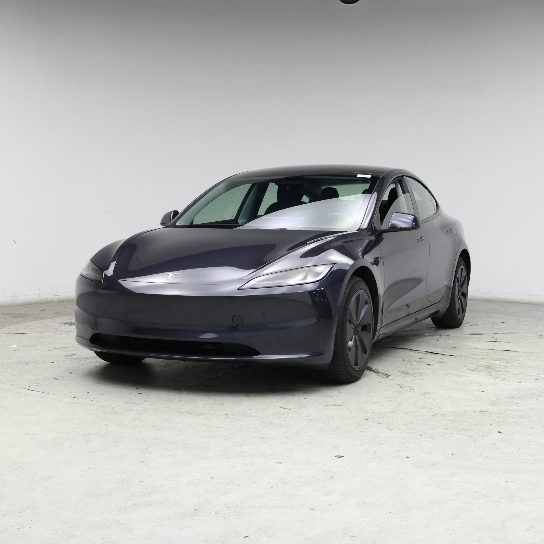 Thumbnail: 2025 Tesla Model 3 - 4