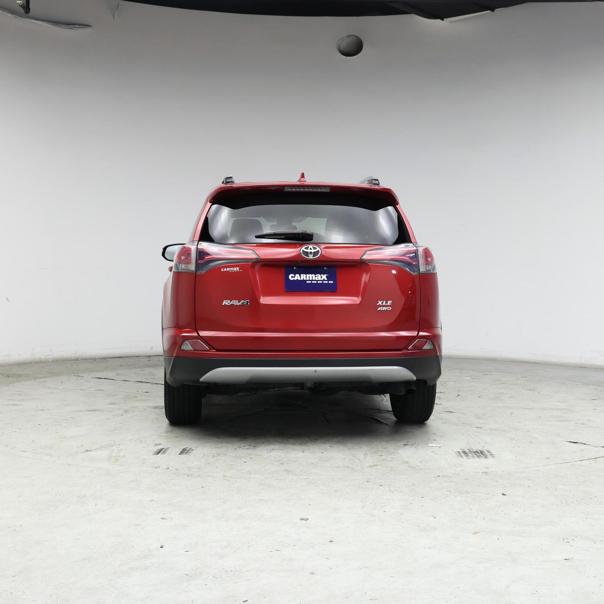 Thumbnail: 2017 Toyota RAV4 - 6