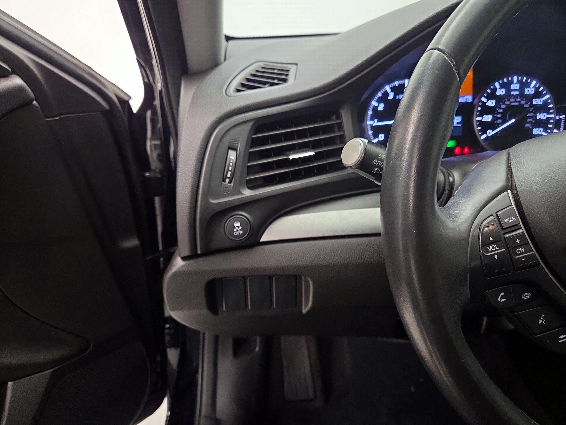 Thumbnail: 2018 Acura ILX - 13