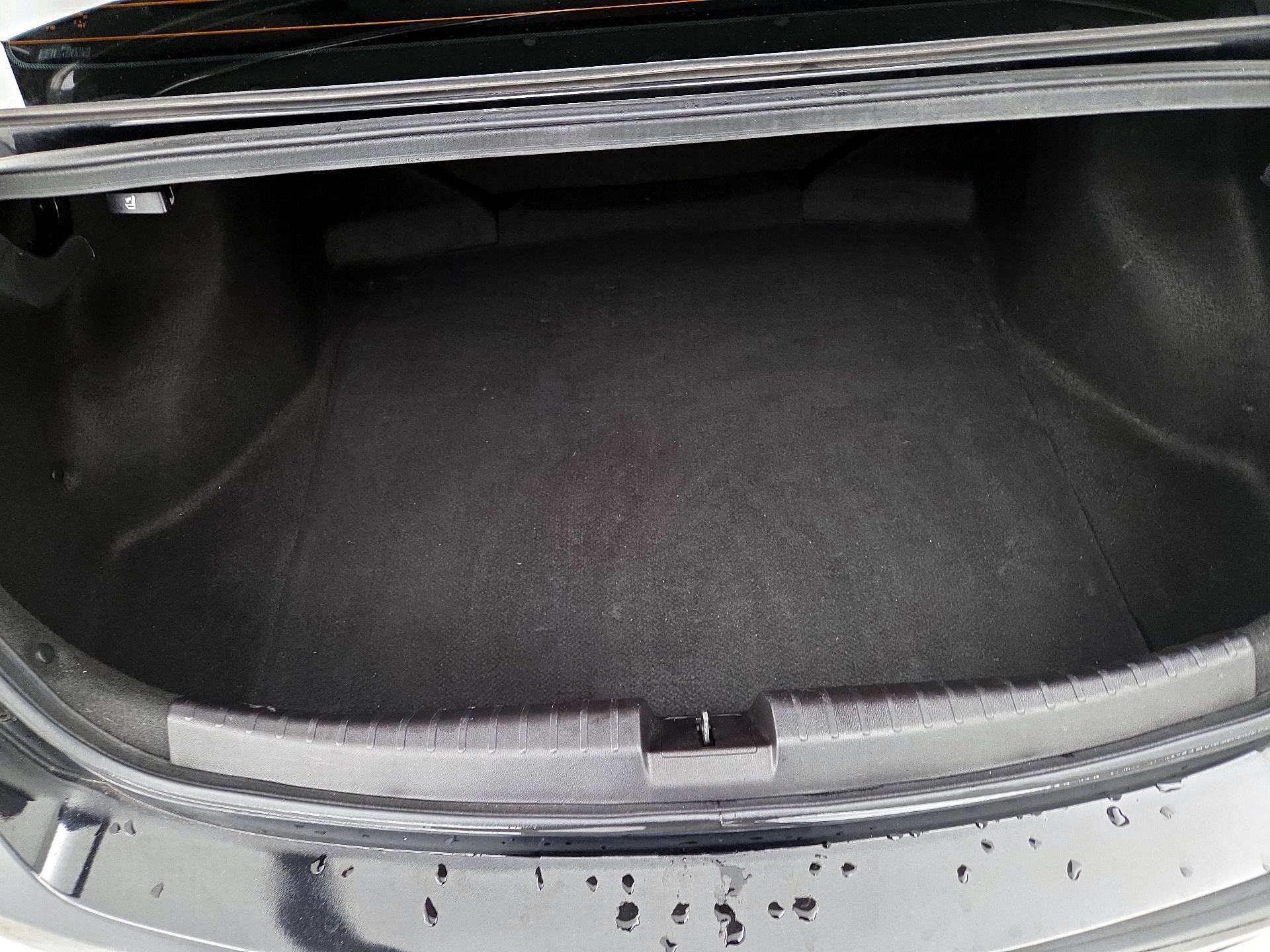 Thumbnail: 2018 Acura ILX - 20