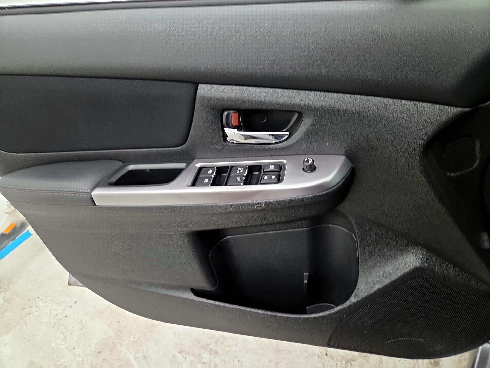 Thumbnail: 2015 Subaru XV Crosstrek - 12