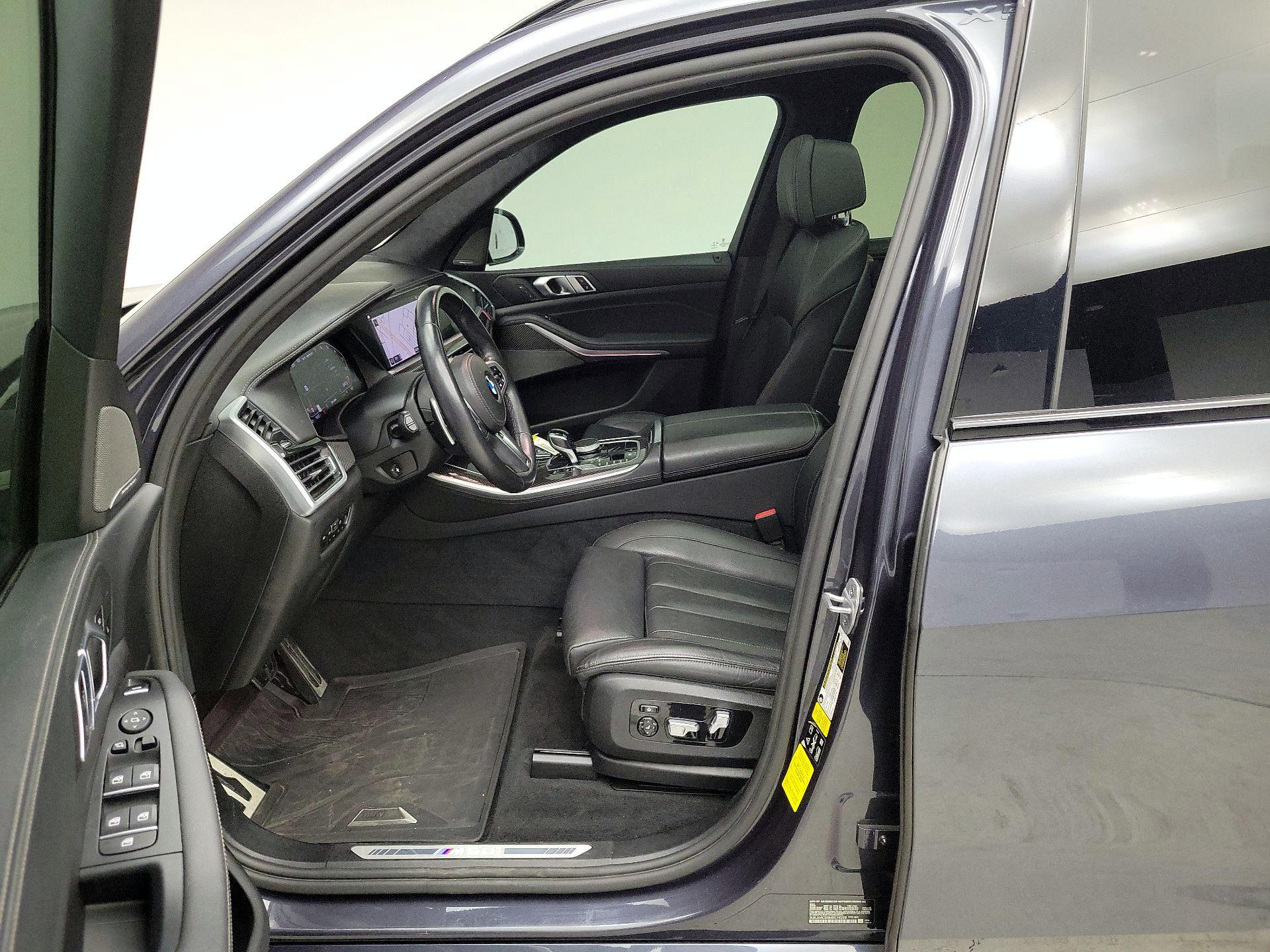 Thumbnail: 2021 BMW X5 - 11