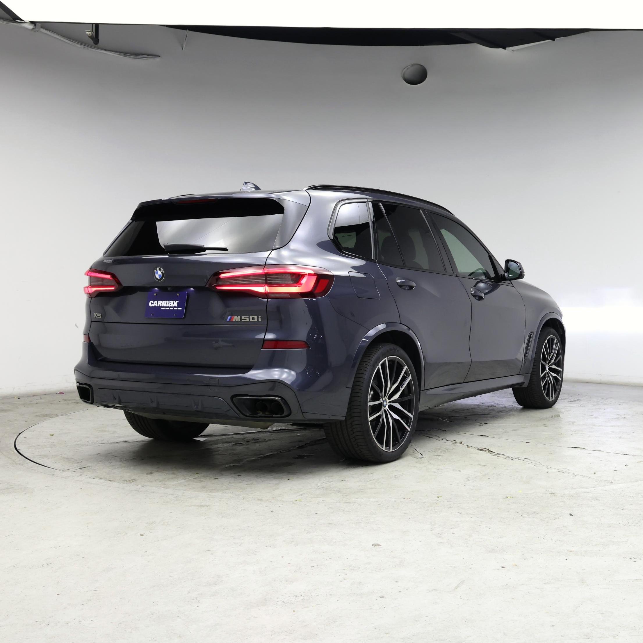 Thumbnail: 2021 BMW X5 - 8