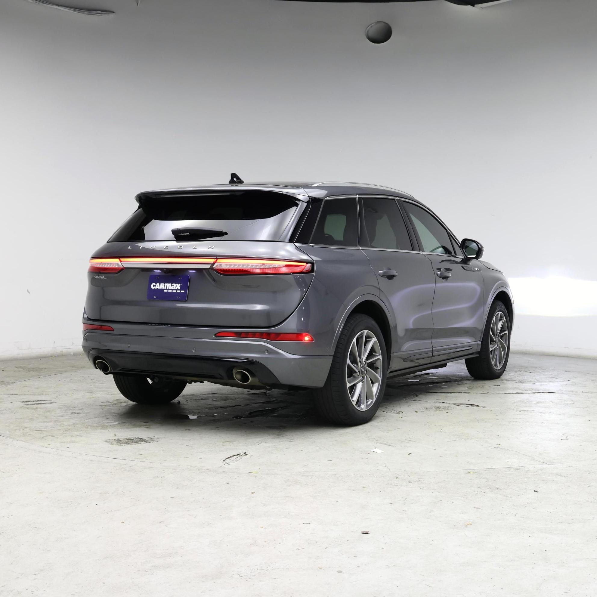 Thumbnail: 2022 Lincoln Corsair - 8