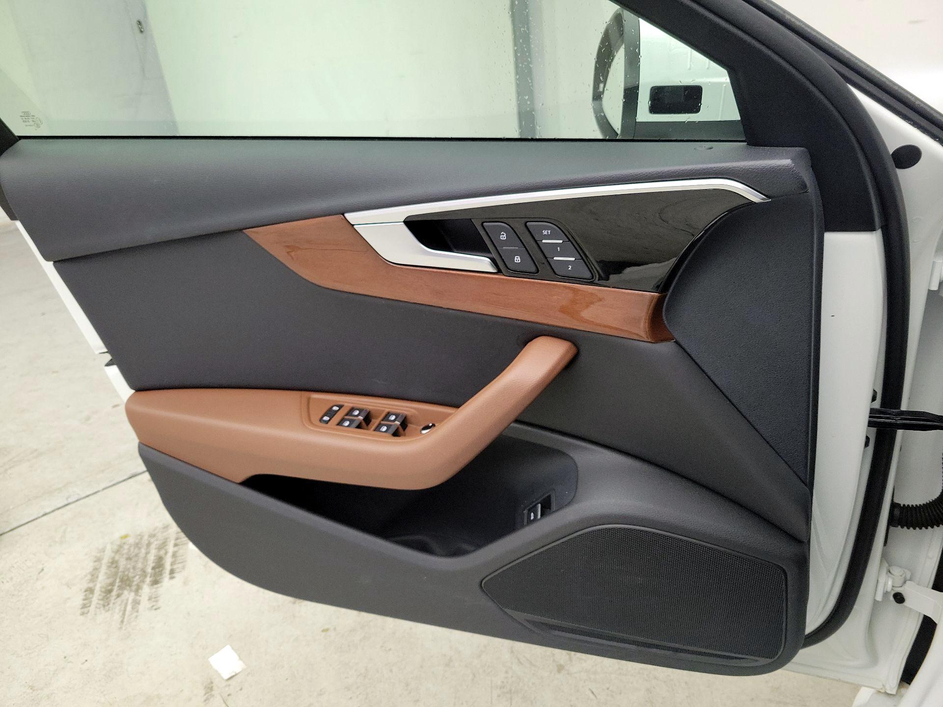 Thumbnail: 2020 Audi A4 - 12