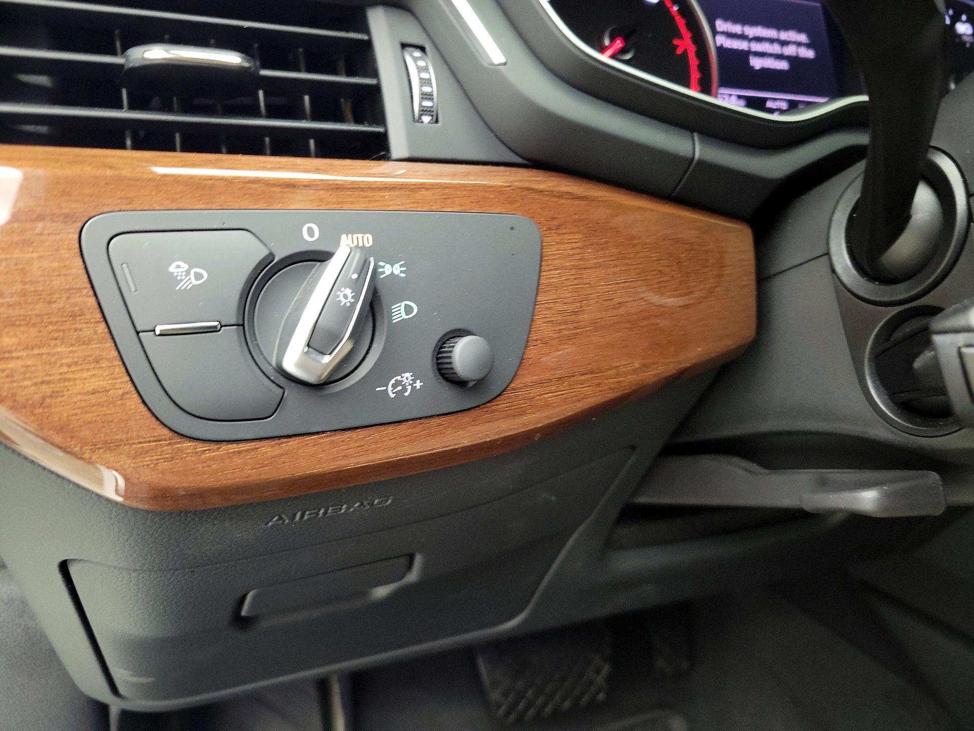 Thumbnail: 2020 Audi A4 - 13