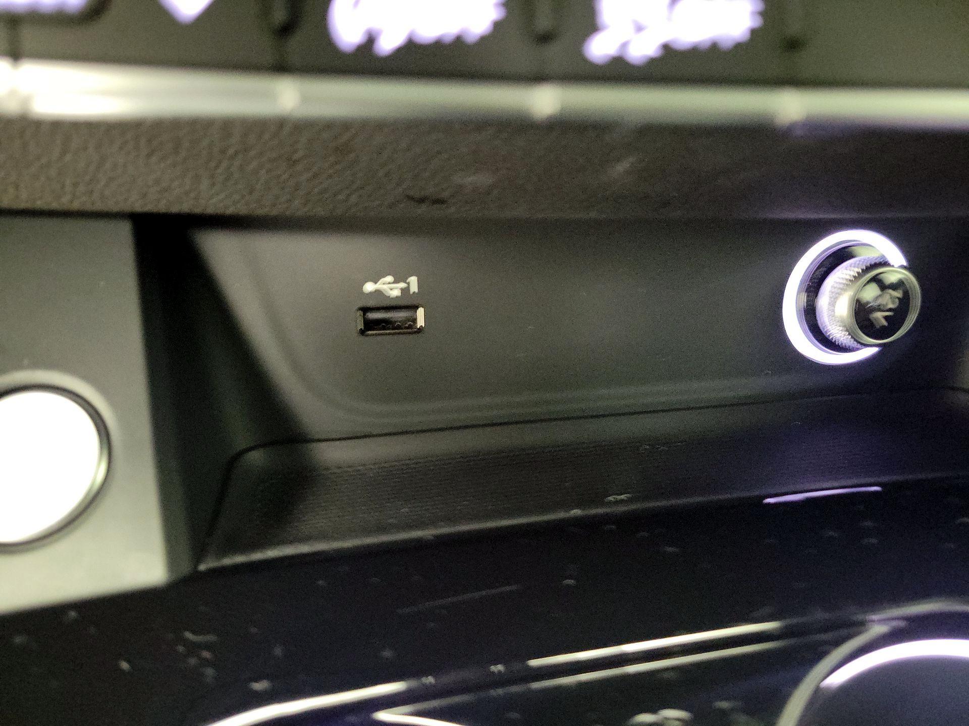 Thumbnail: 2020 Audi A4 - 18