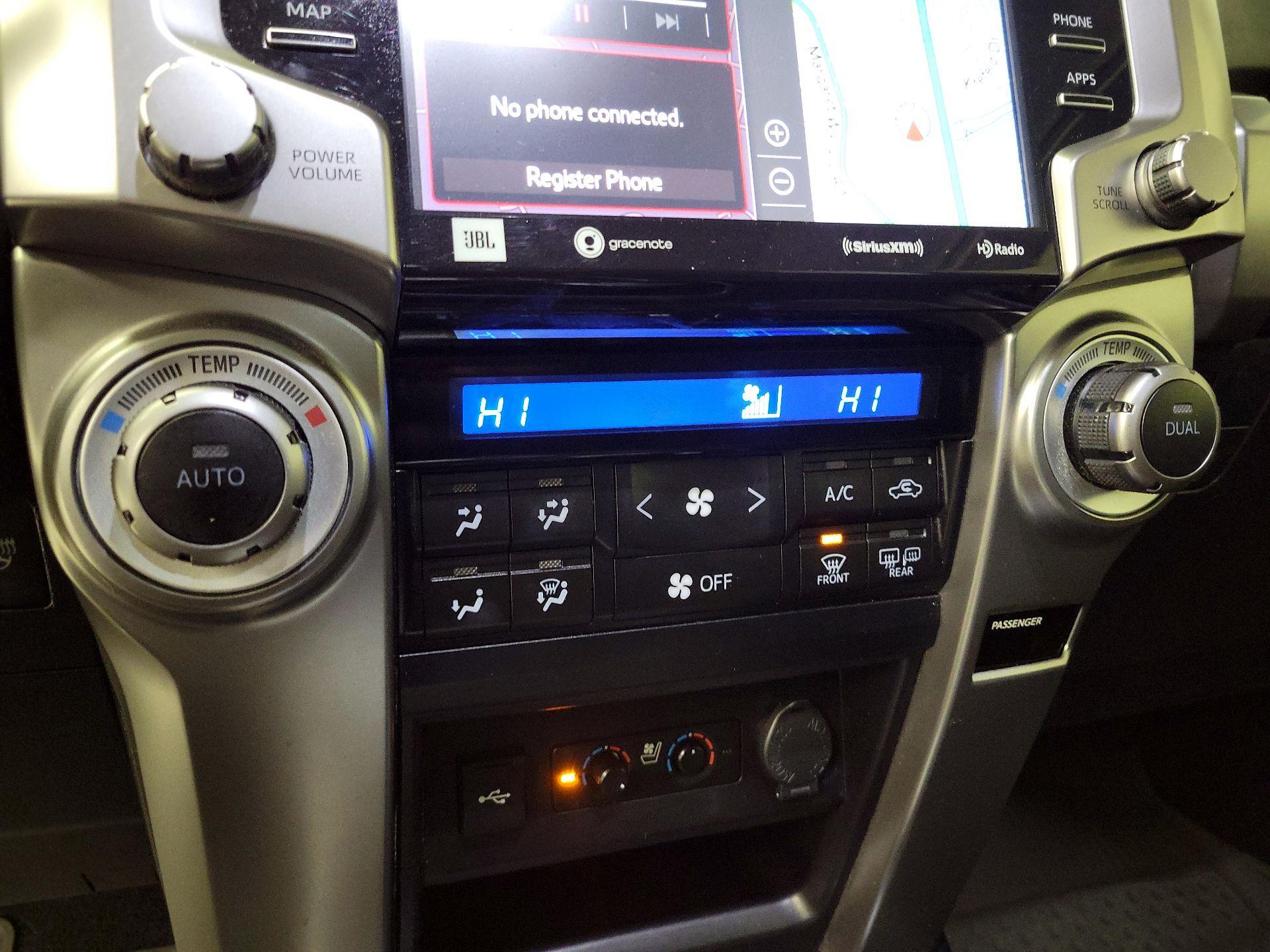 Thumbnail: 2023 Toyota 4Runner - 17