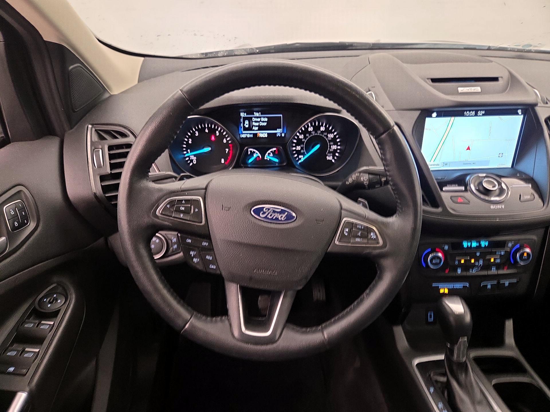 Thumbnail: 2017 Ford Escape - 10