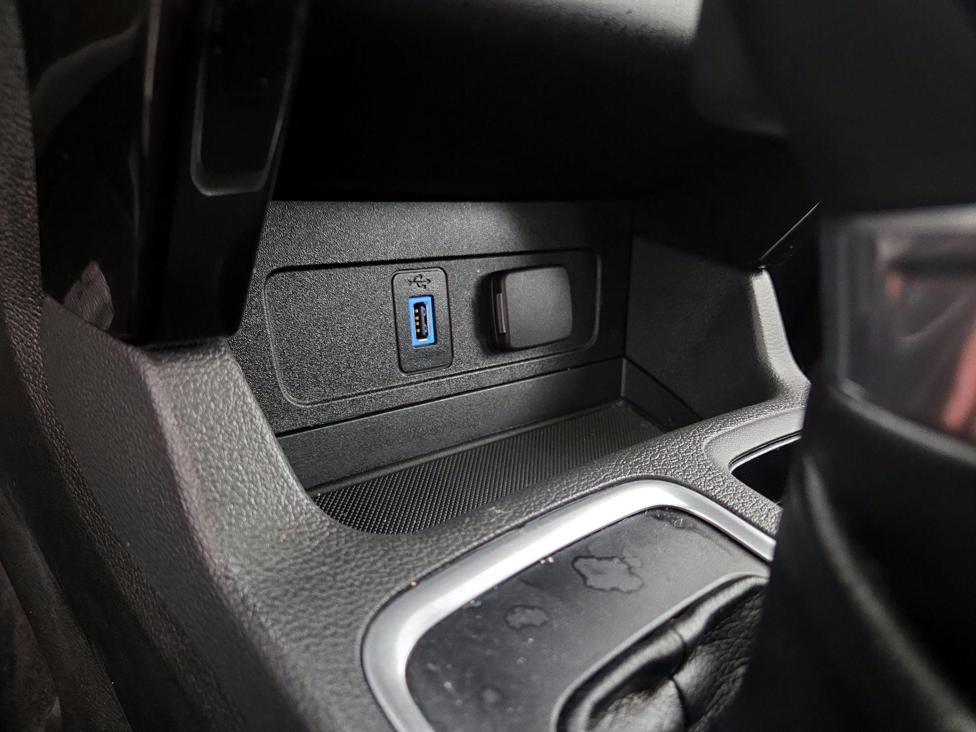 Thumbnail: 2017 Ford Escape - 18