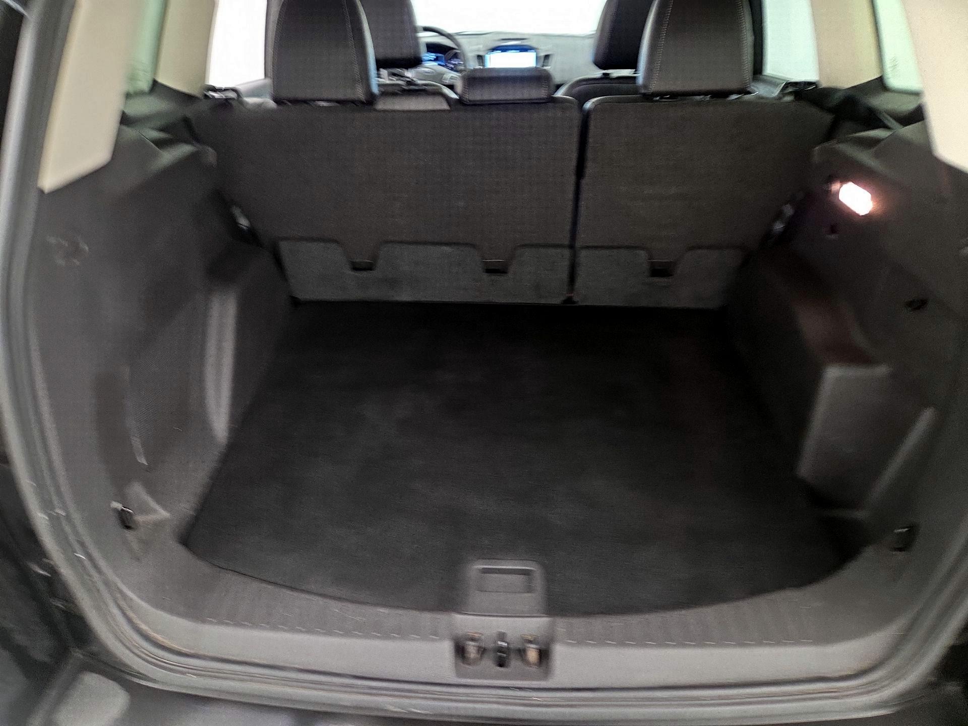 Thumbnail: 2017 Ford Escape - 20