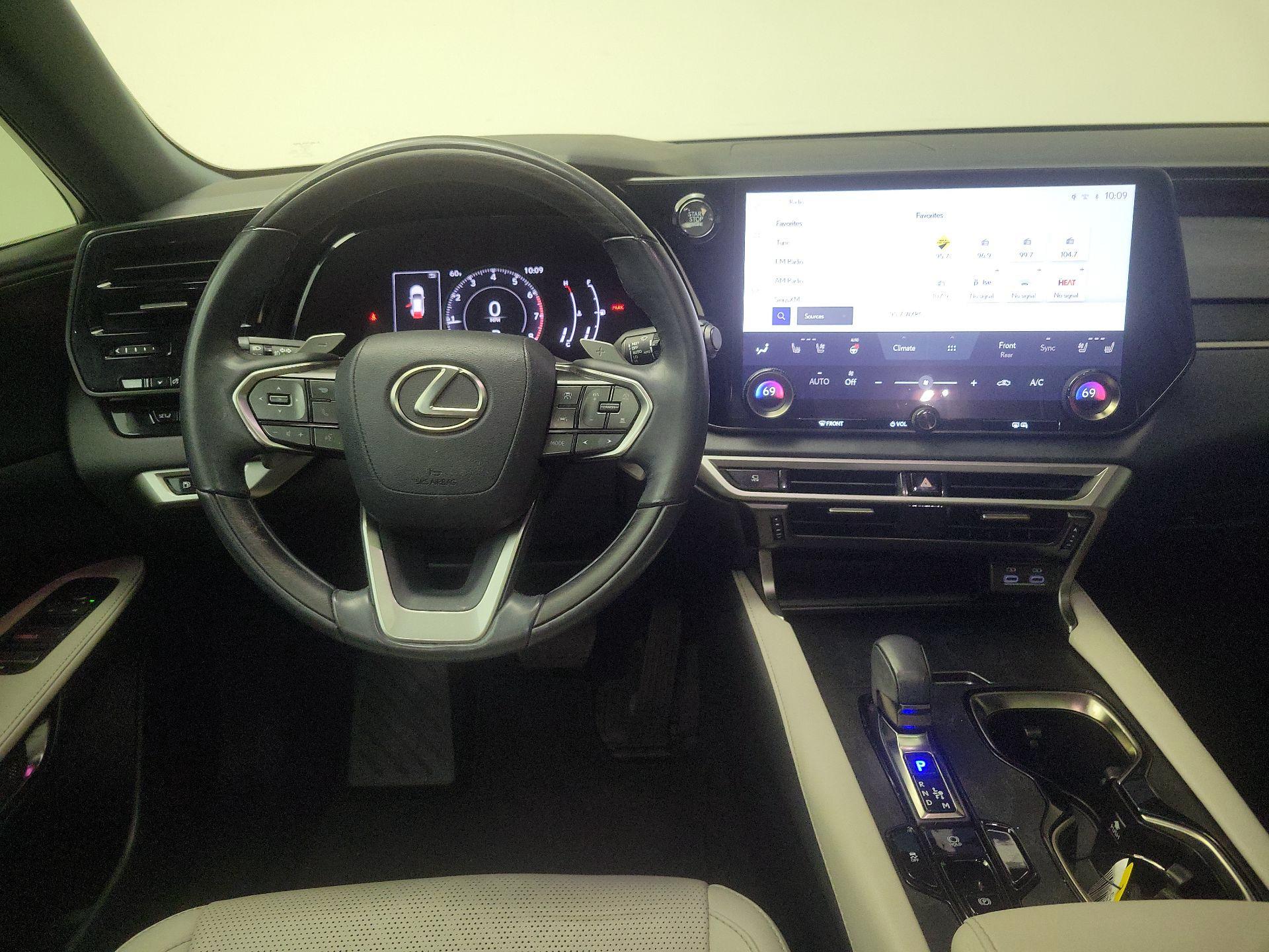 Thumbnail: 2023 Lexus RX - 10