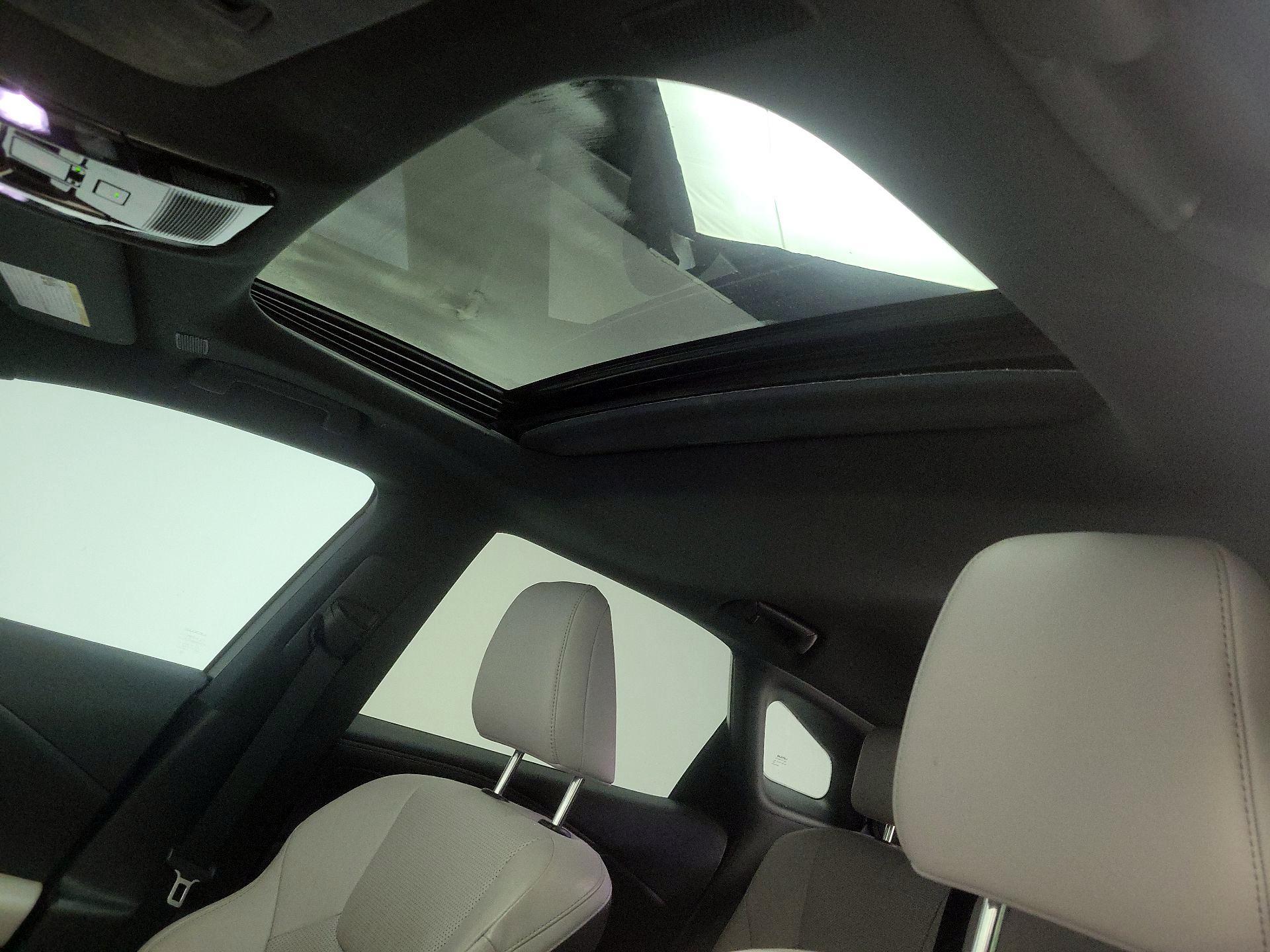 Thumbnail: 2023 Lexus RX - 19