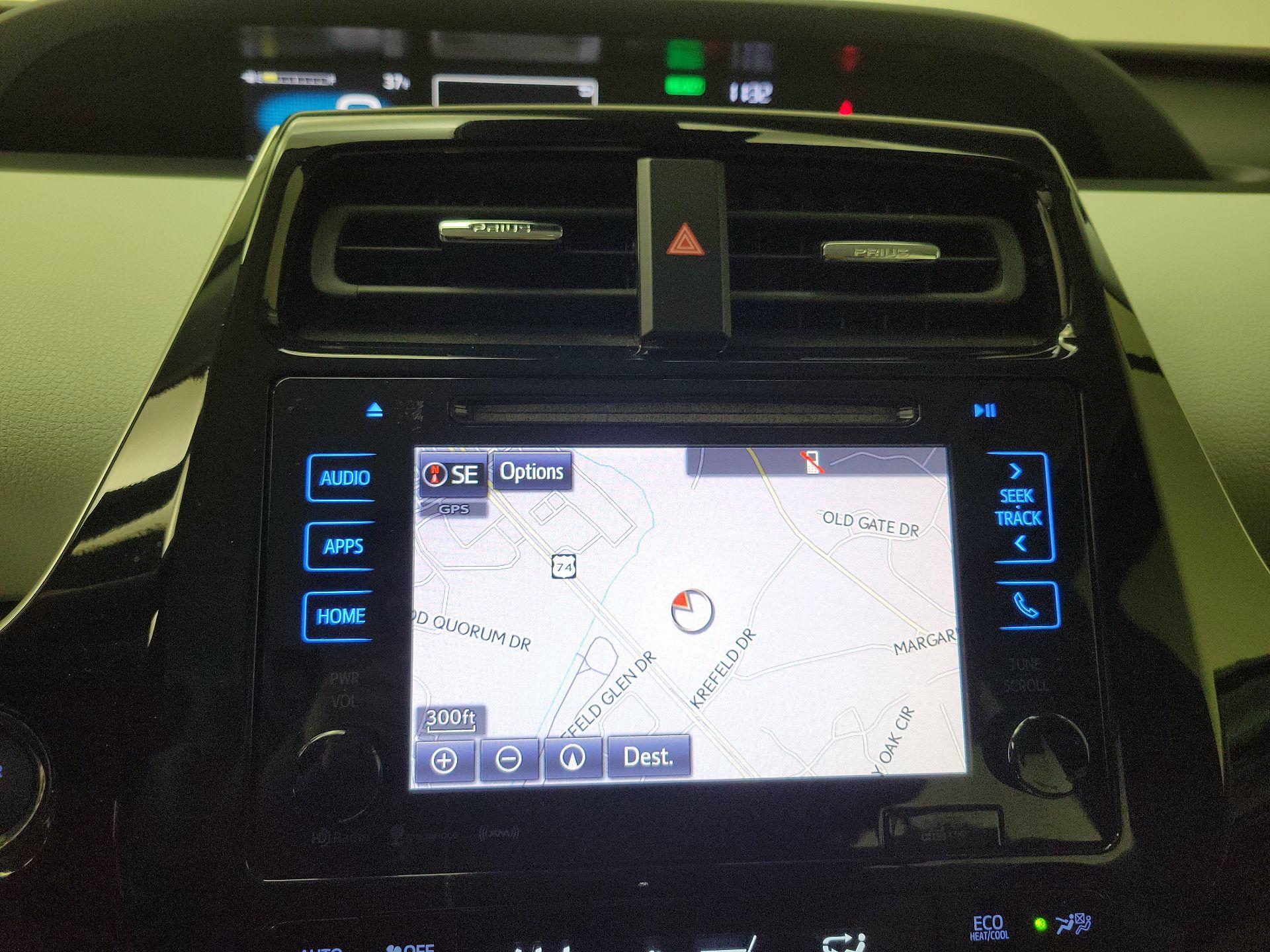 Thumbnail: 2018 Toyota Prius - 14