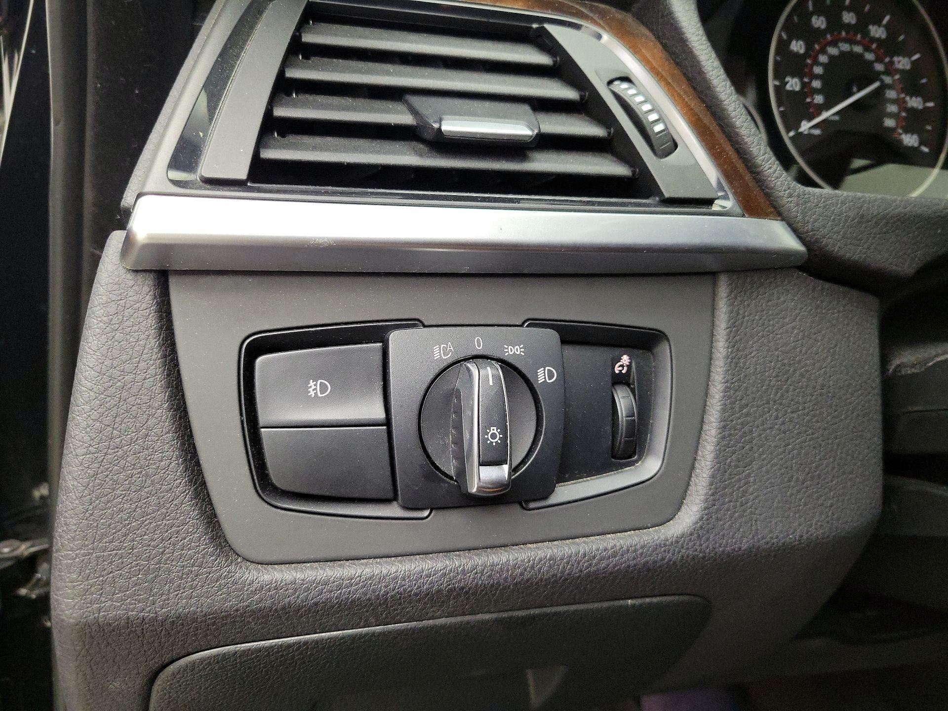 Thumbnail: 2016 BMW 4 Series - 13