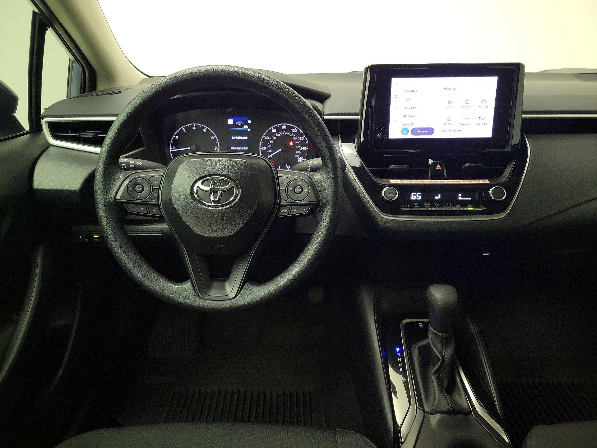 Thumbnail: 2025 Toyota Corolla - 10