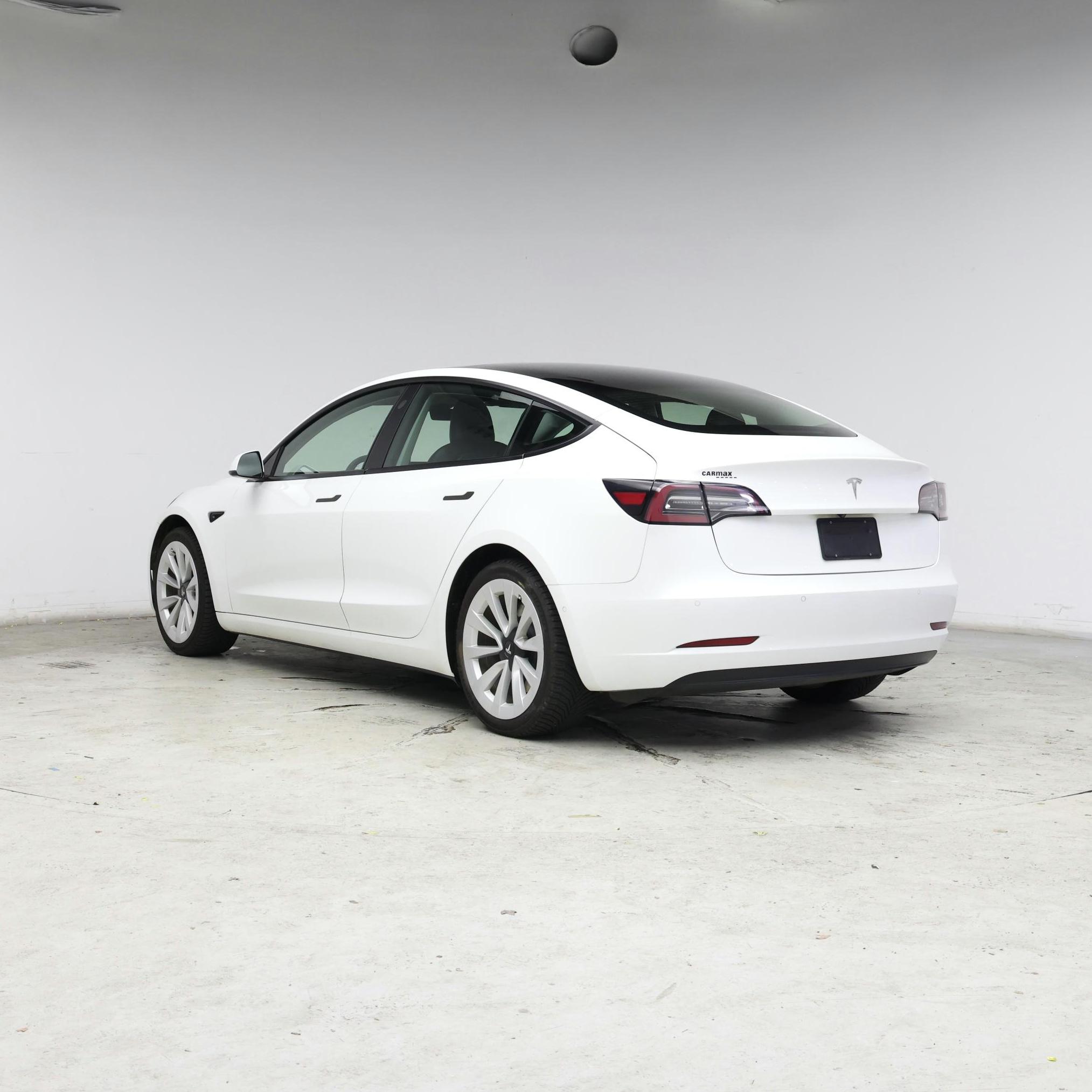 Thumbnail: 2020 Tesla Model 3 - 2