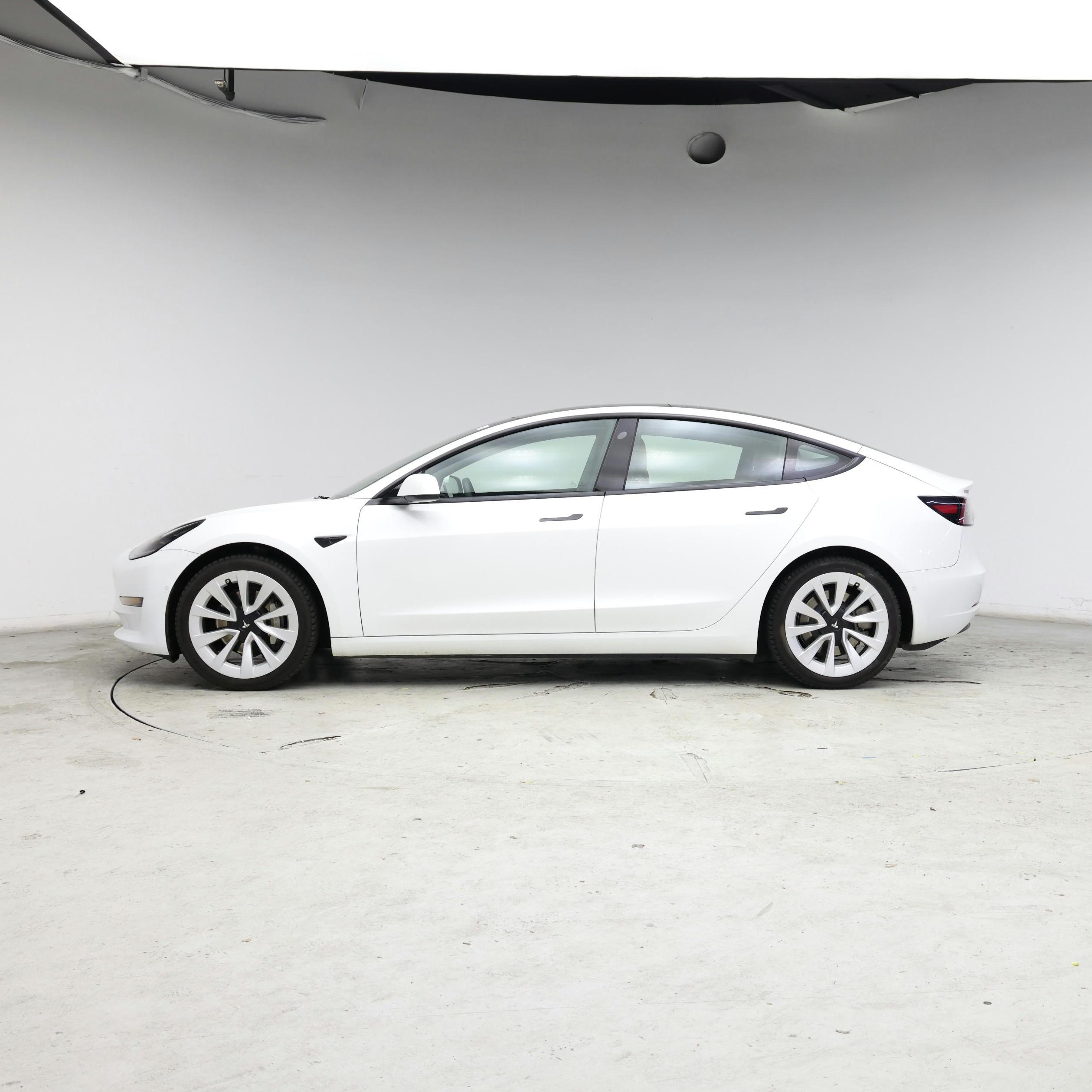 Thumbnail: 2020 Tesla Model 3 - 3