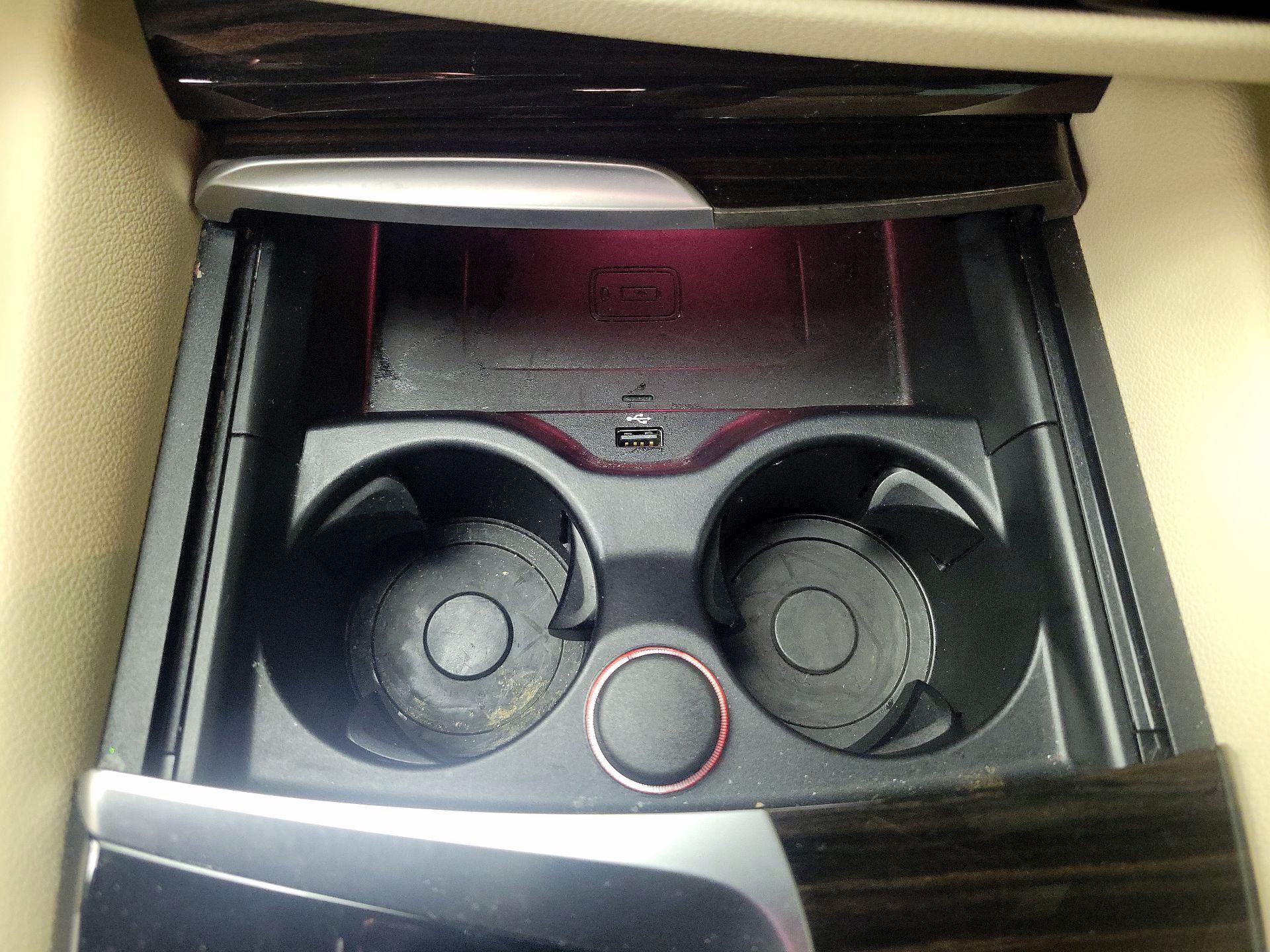 Thumbnail: 2019 BMW 5 Series - 19