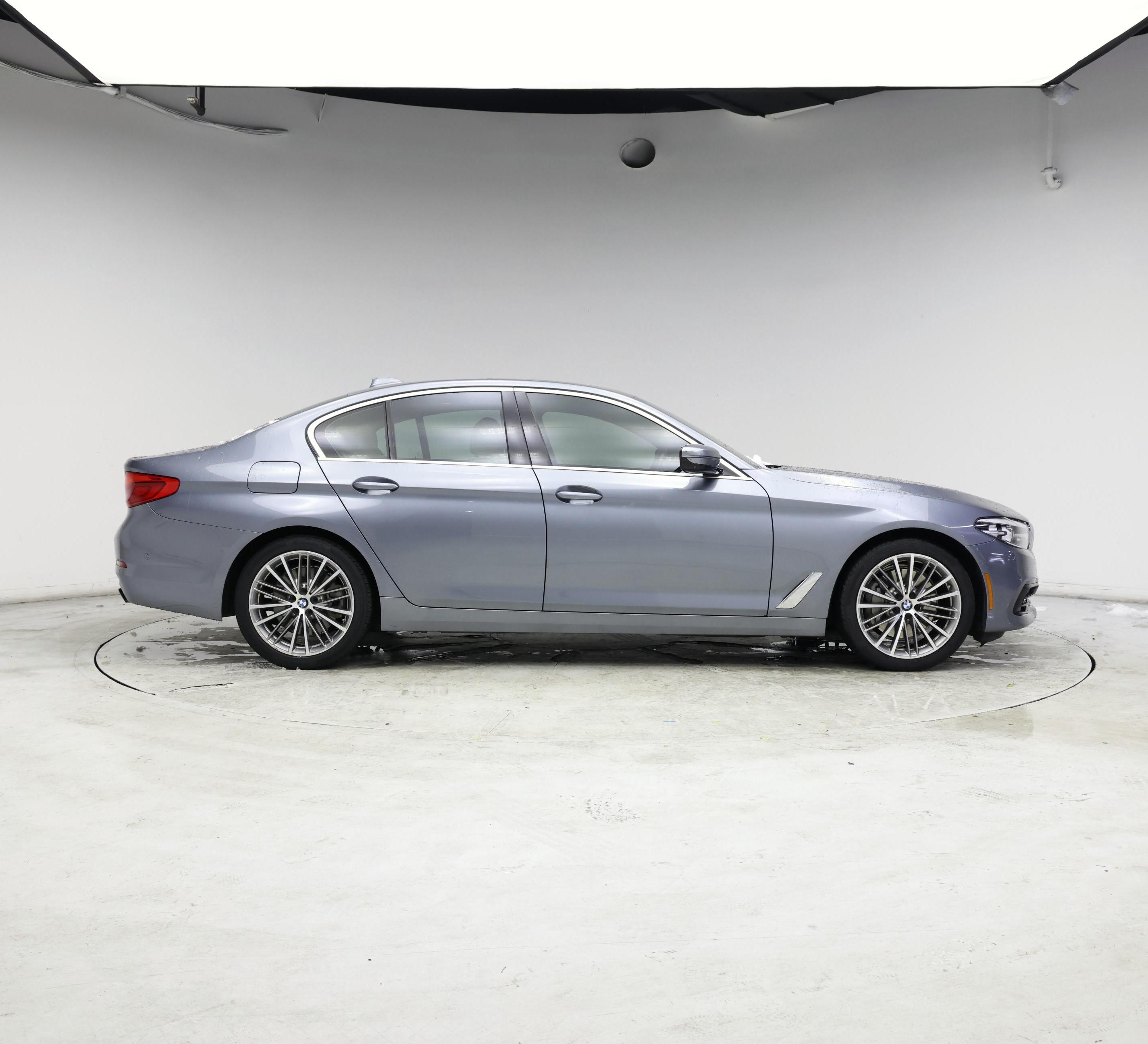 Thumbnail: 2019 BMW 5 Series - 7