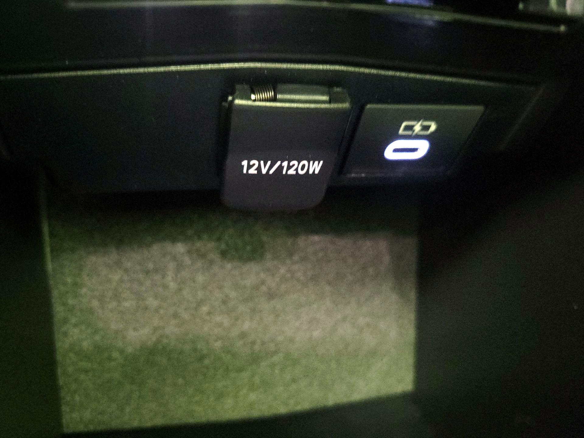 Thumbnail: 2025 Toyota Corolla - 18