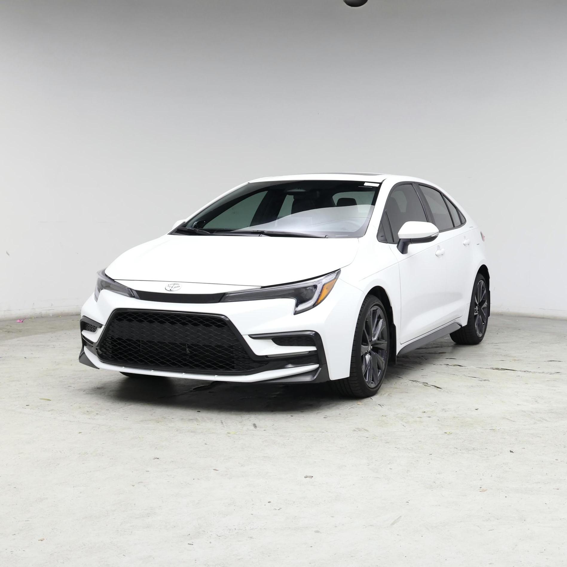 Thumbnail: 2025 Toyota Corolla - 4